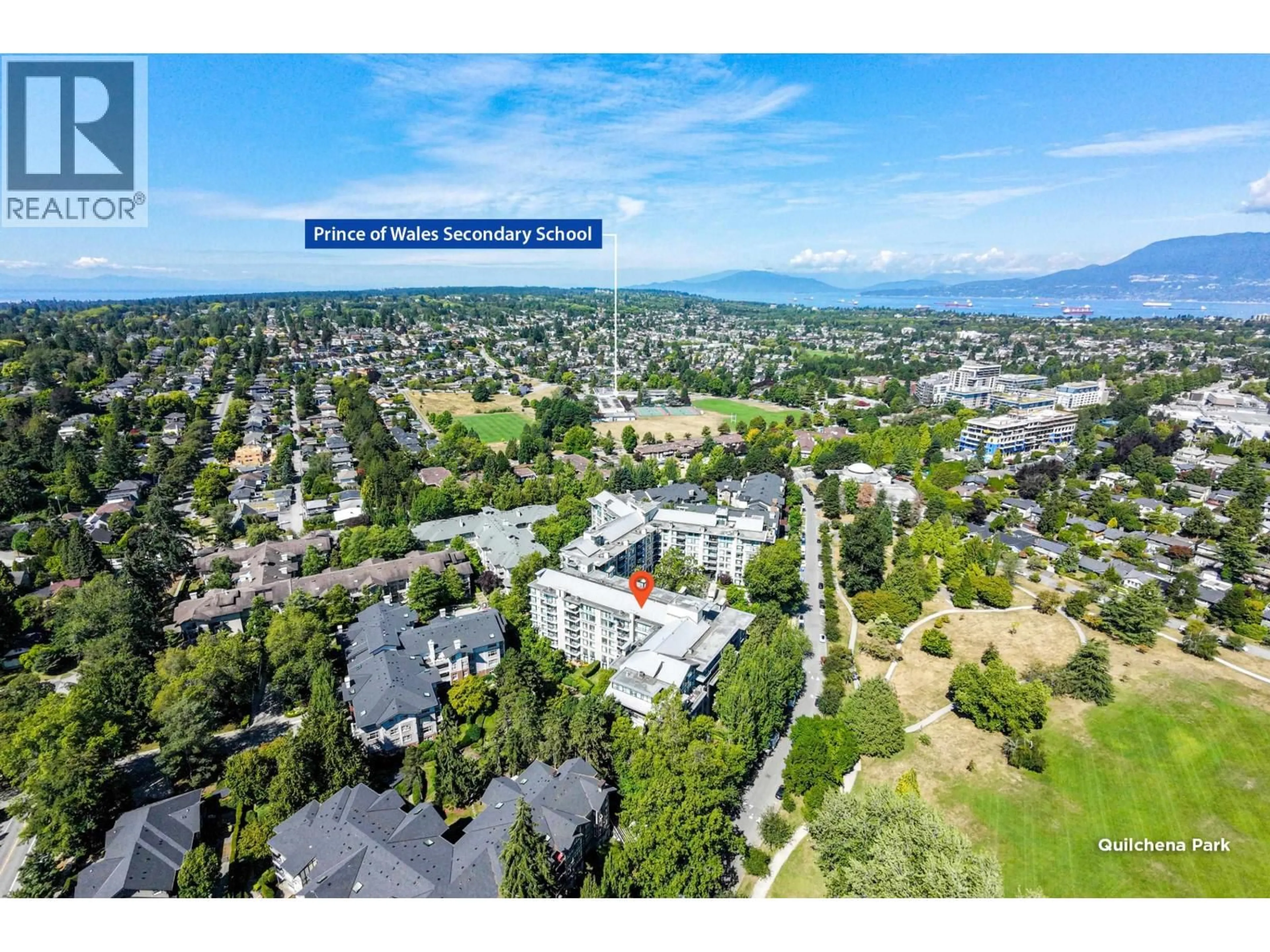 A pic from outside/outdoor area/front of a property/back of a property/a pic from drone, mountain view for 501 - 4759 VALLEY DRIVE, Vancouver British Columbia V6J4B7