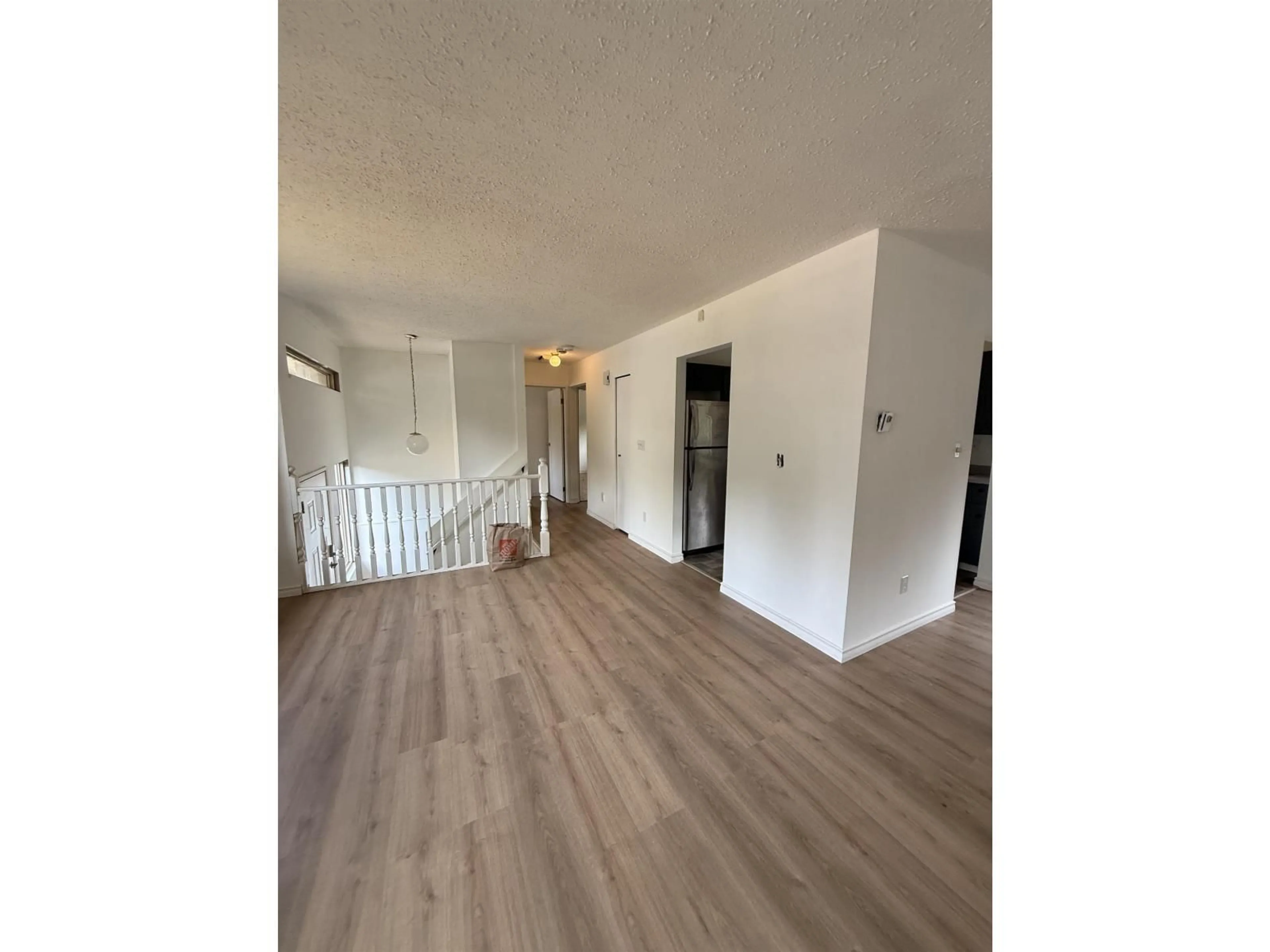 A pic of a room for 35378 WELLS GRAY AVENUE, Abbotsford British Columbia V2S5W9