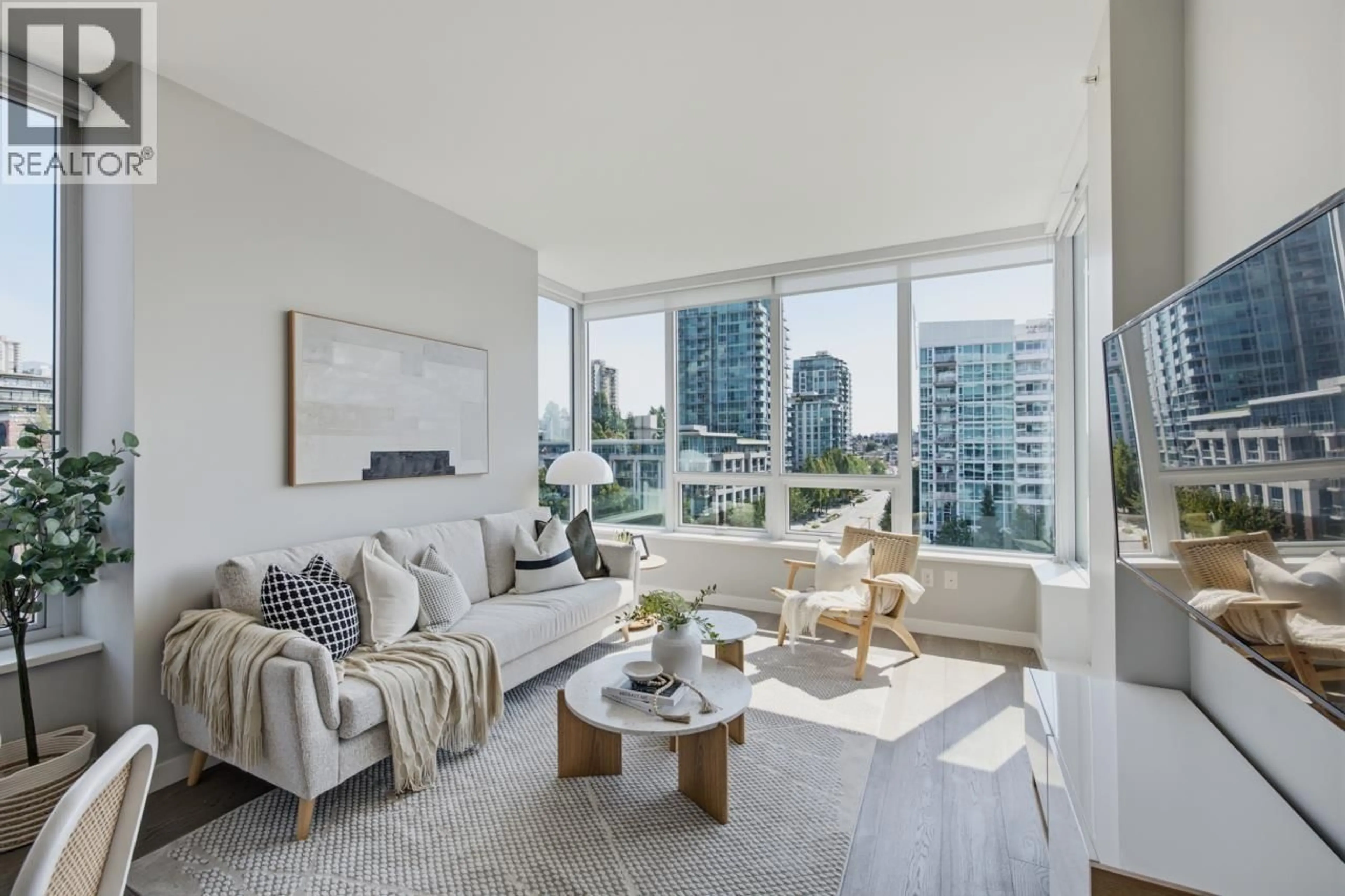Living room with furniture, unknown for 707 - 118 CARRIE CATES COURT, North Vancouver British Columbia V7M0G6