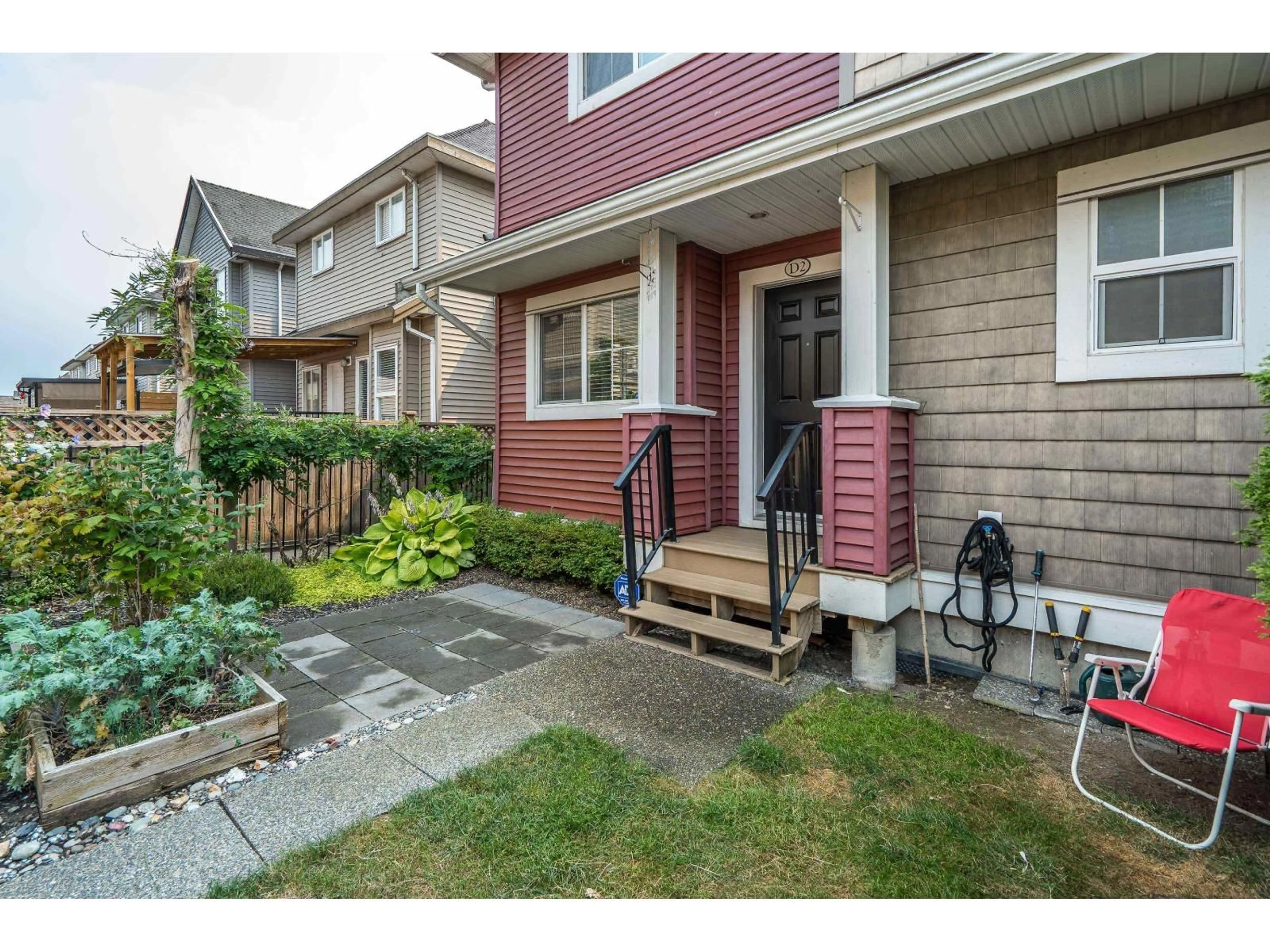 Unknown for D2 - 19319 72 AVENUE, Surrey British Columbia V4N5X9