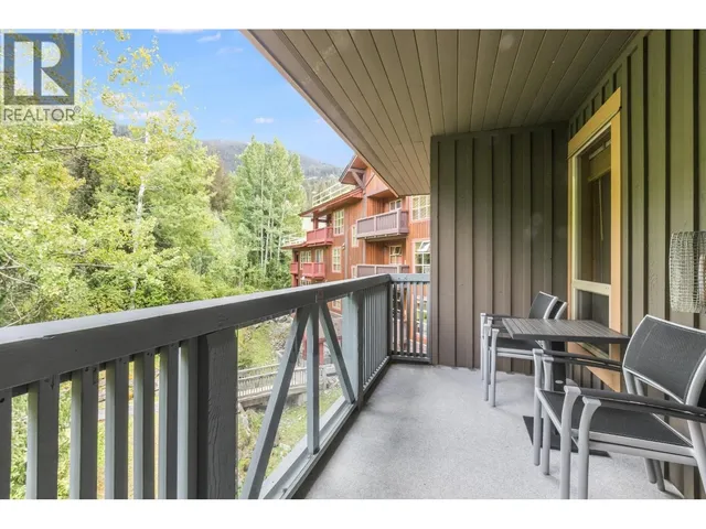 532D - 2036 LONDON LANE, Whistler 5