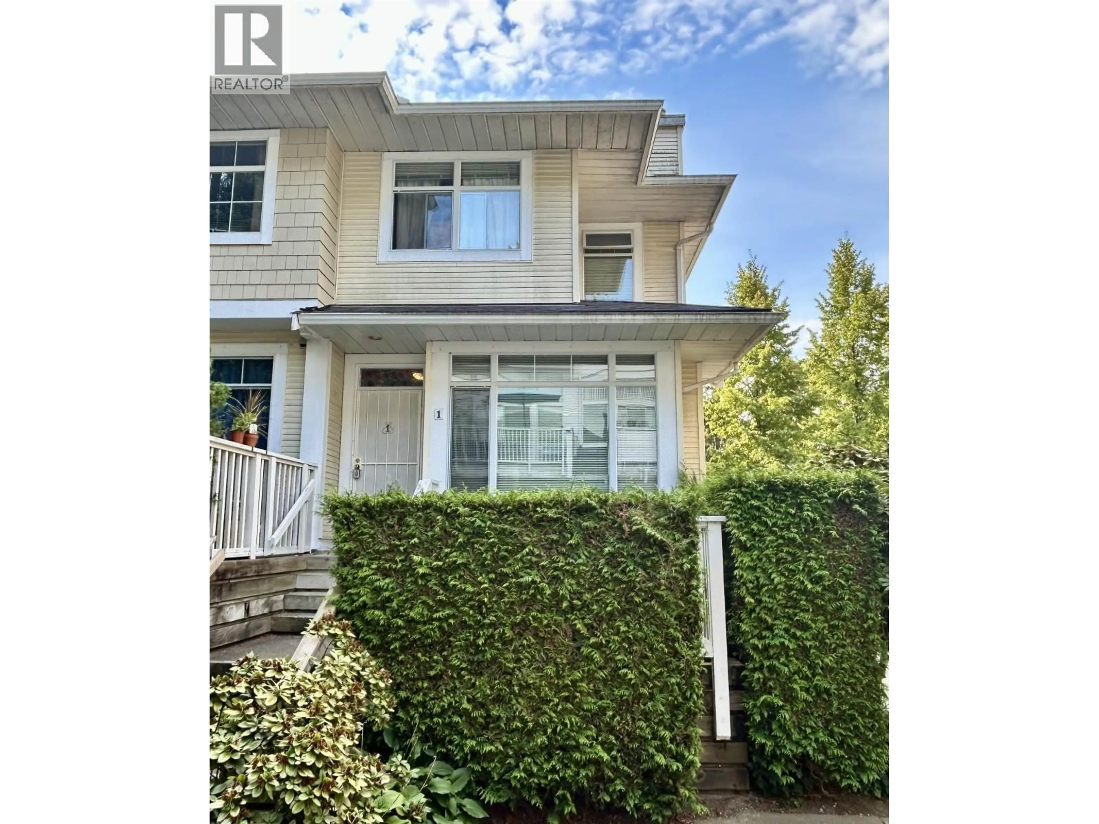Home with vinyl exterior material, street for 1 - 3596 WHITNEY PLACE, Vancouver British Columbia V5S4T2