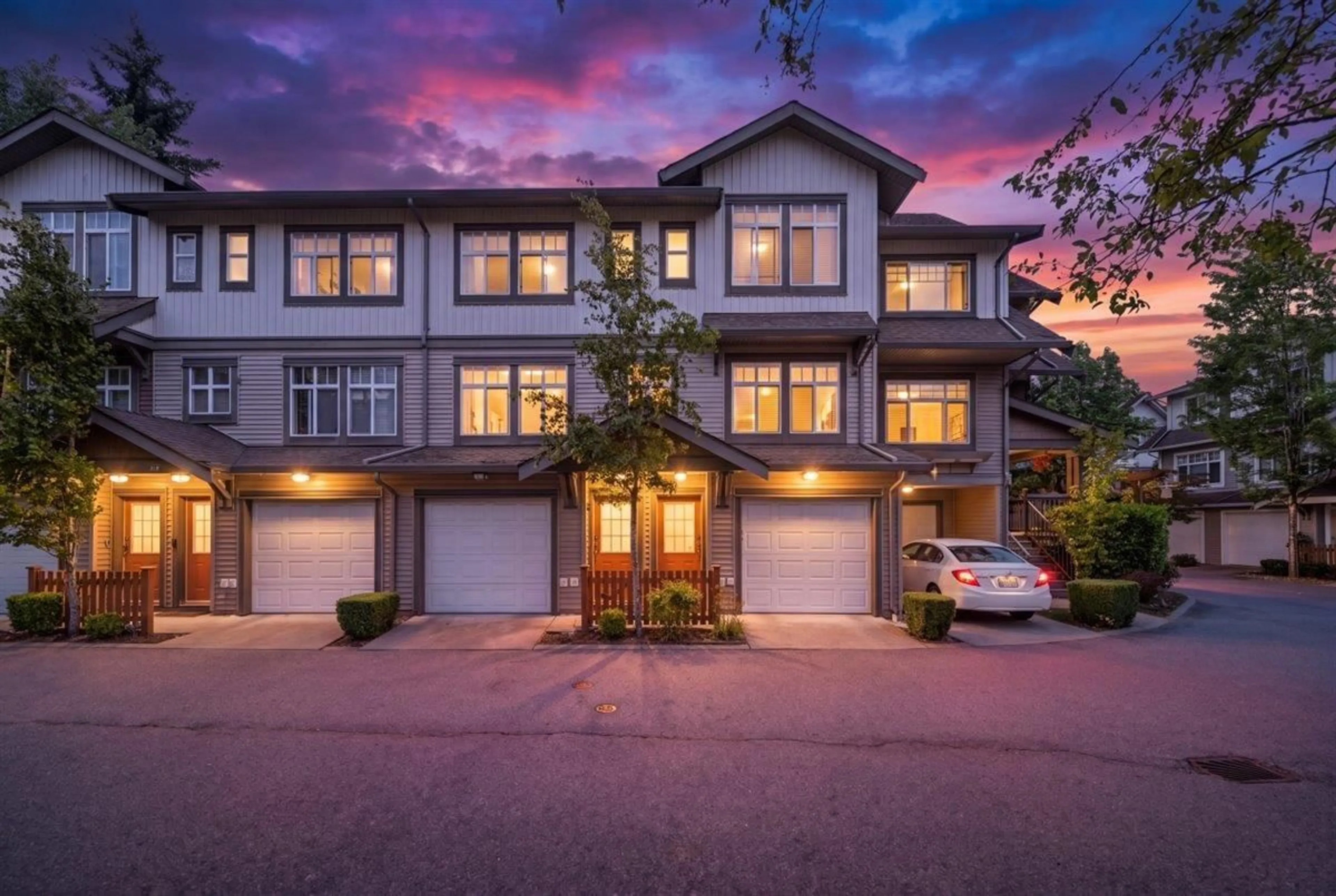 Unknown for 18 - 16233 83 AVENUE, Surrey British Columbia V4N0Z3