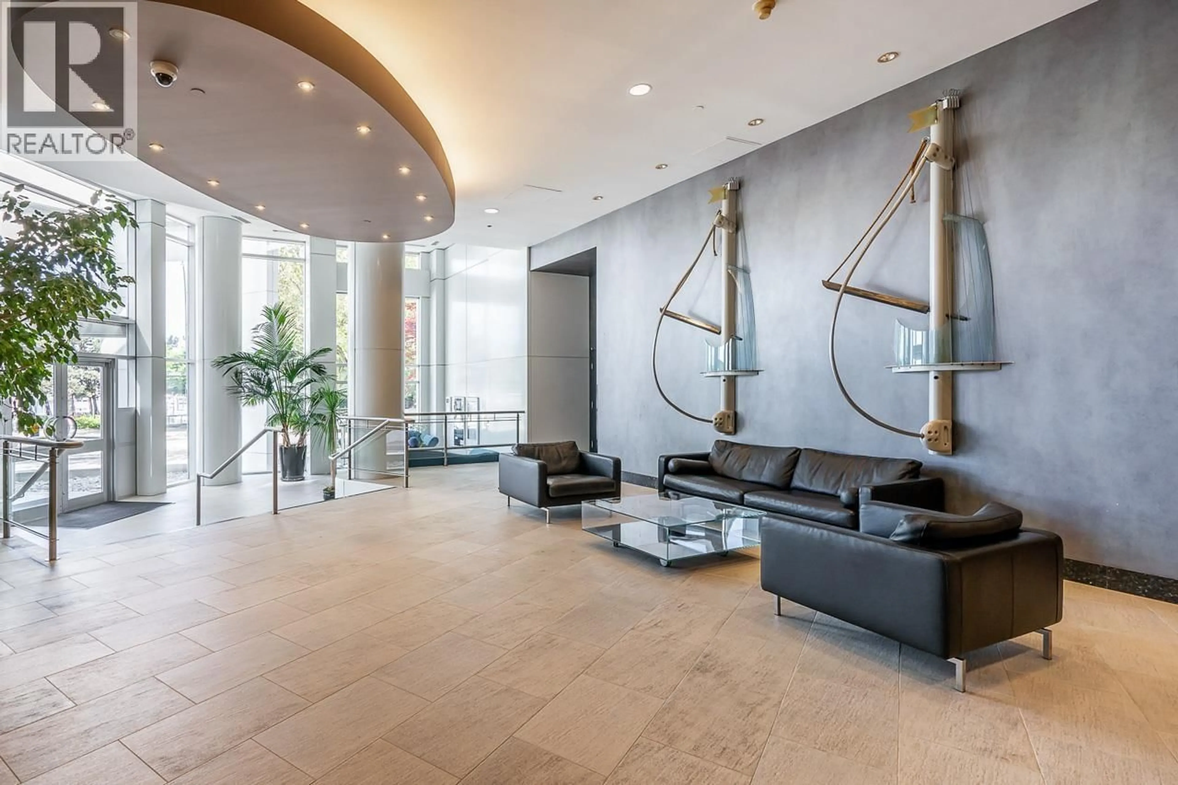 Lobby for 505 - 1201 MARINASIDE CRESCENT, Vancouver British Columbia V6Z2V2