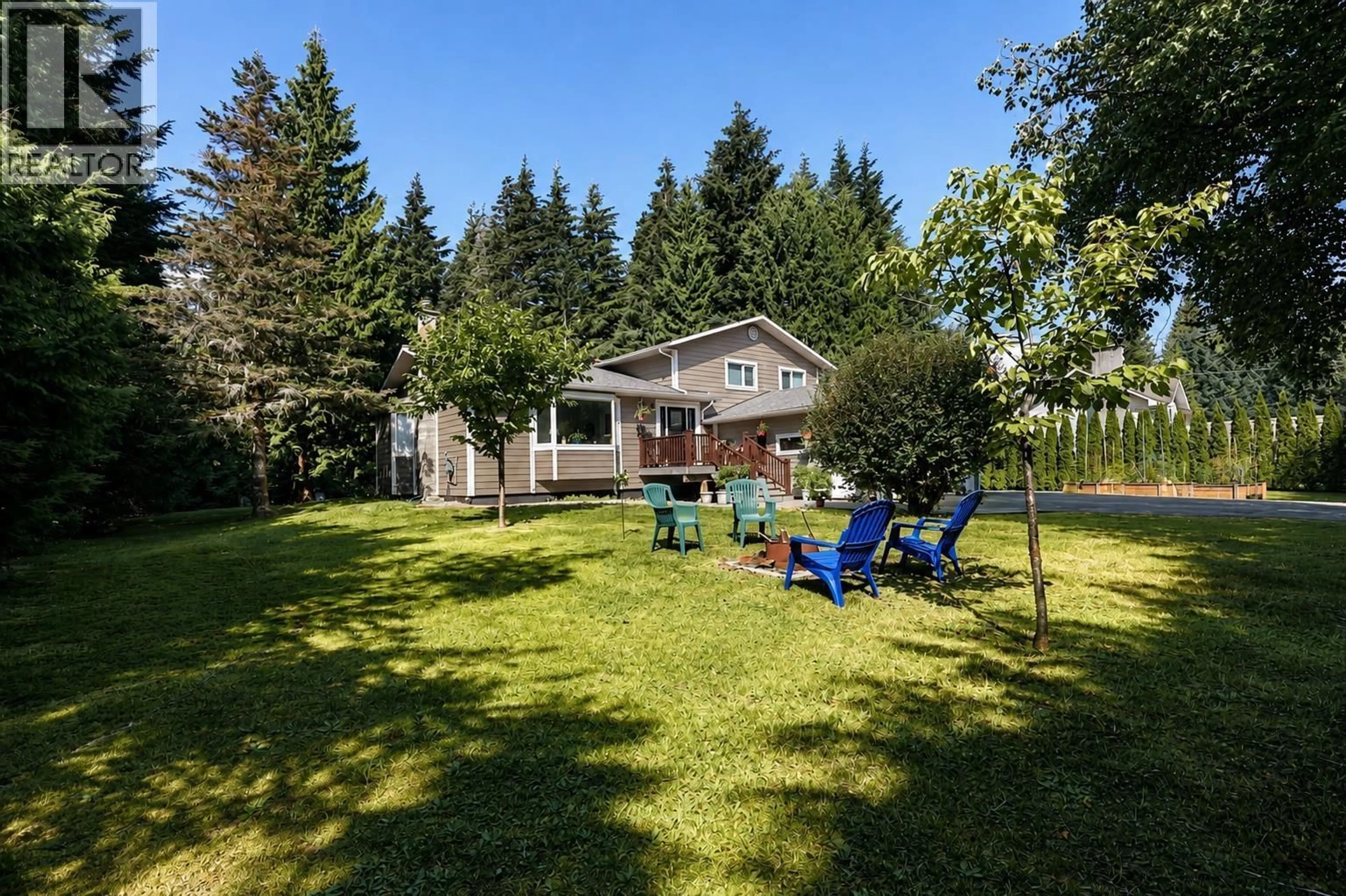 A pic from outside/outdoor area/front of a property/back of a property/a pic from drone, unknown for 163 HALIBUT STREET, Kitimat British Columbia V8C2K6