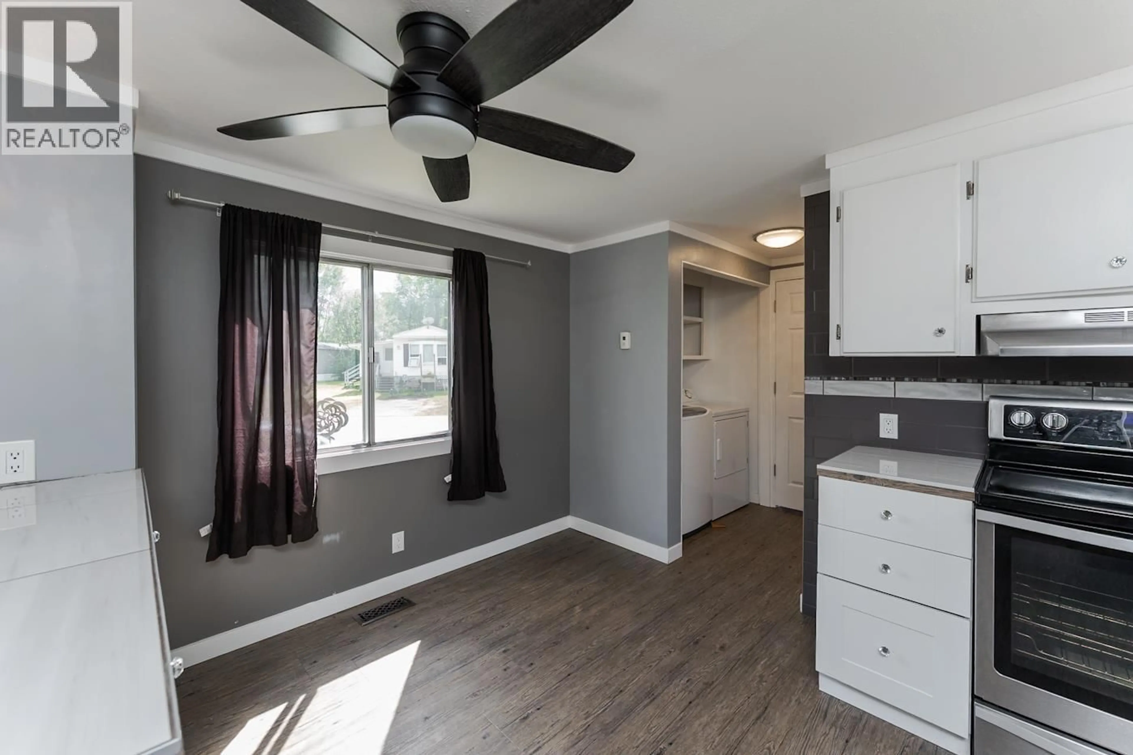A pic of a room for 30 - 6100 DAKELH, Prince George British Columbia V2N4R1