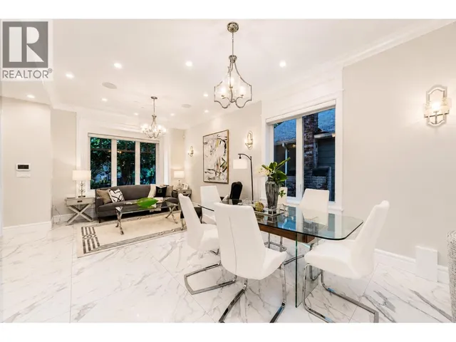 4627 15TH AVENUE, Vancouver 4