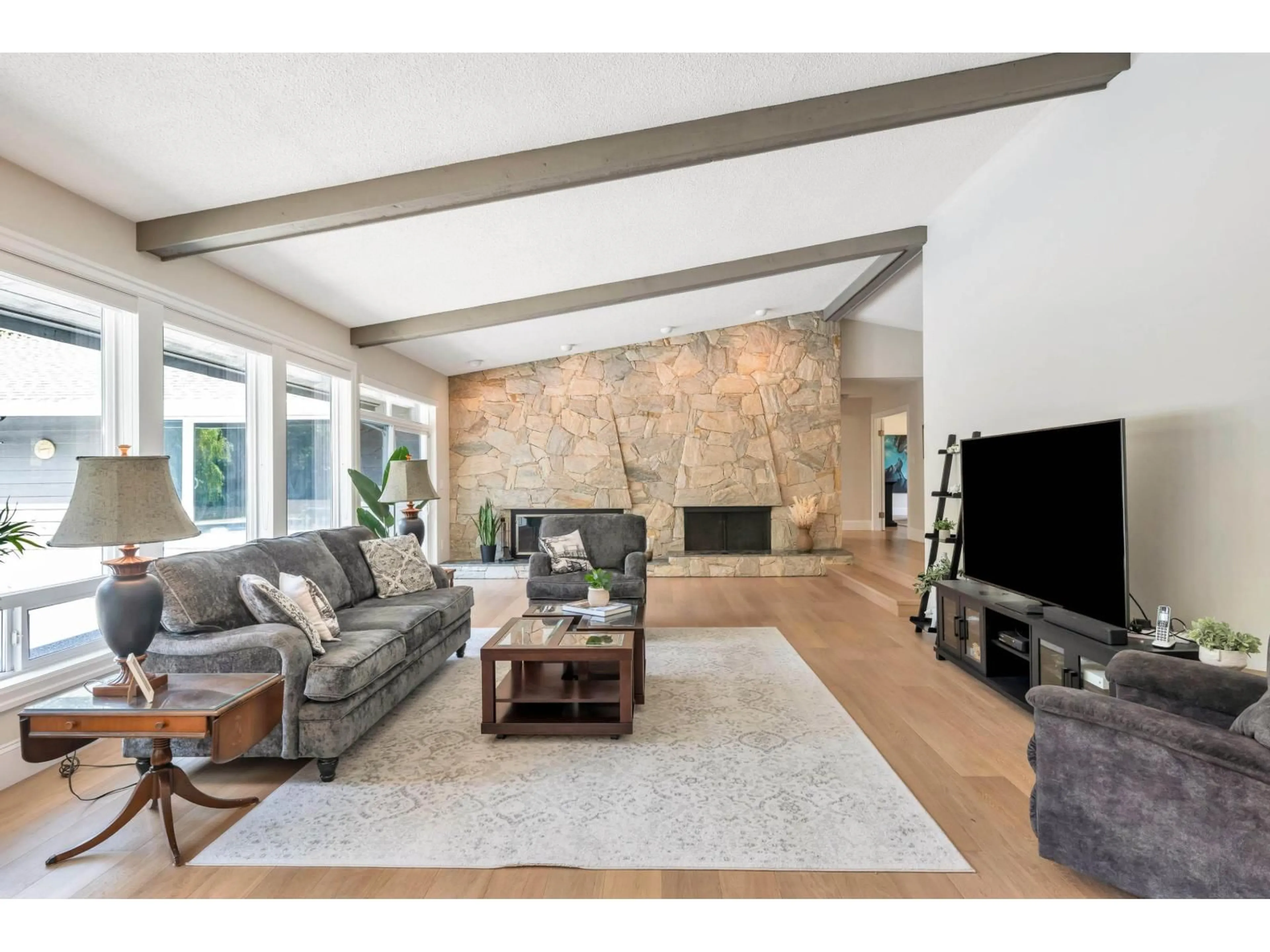 Living room with furniture, unknown for 1233 231 STREET, Langley British Columbia V2Z2X1