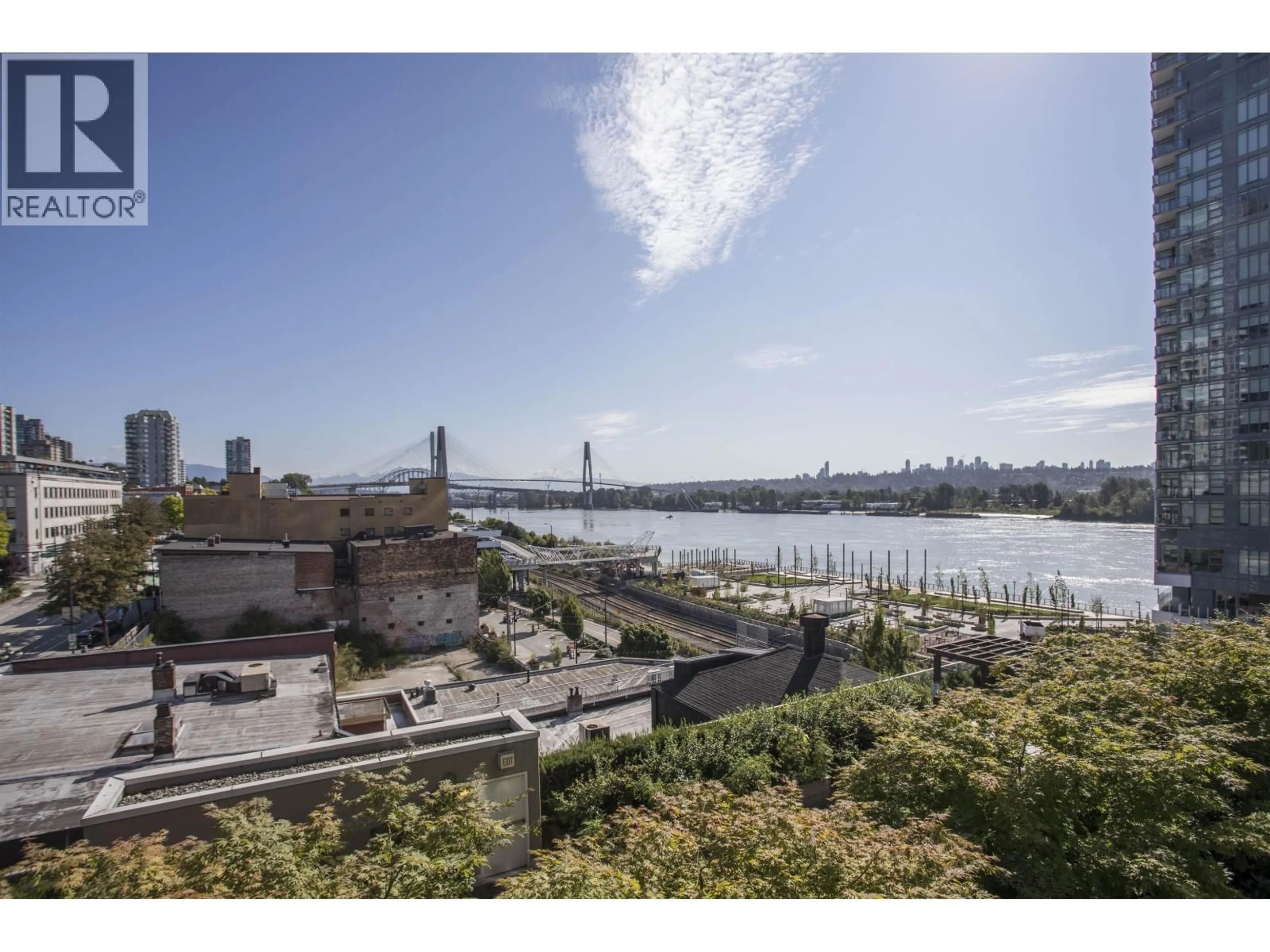 Patio, water/lake/river/ocean view for 707 - 668 COLUMBIA STREET, New Westminster British Columbia V3M1A9