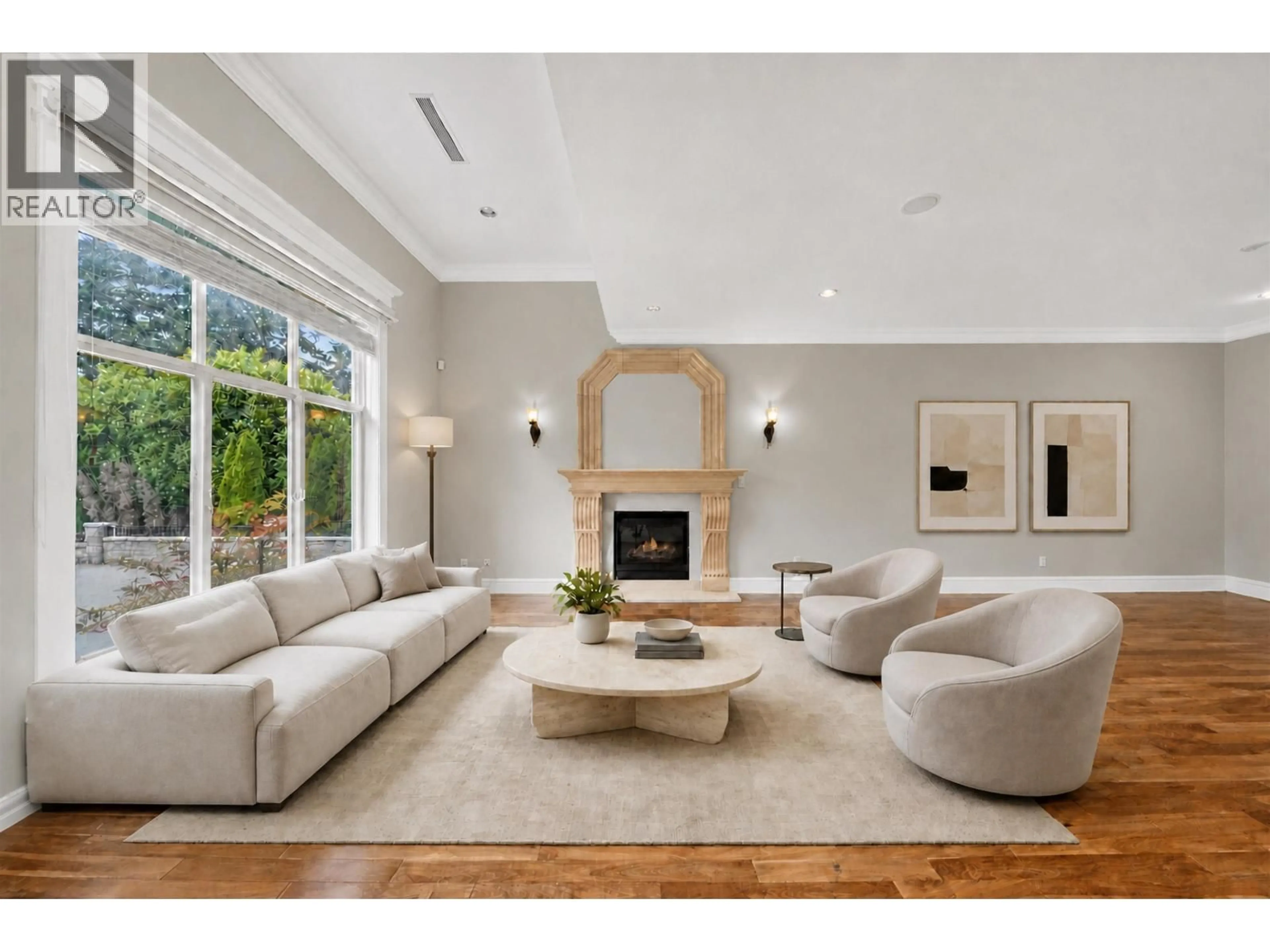 Living room with furniture, unknown for 7688 WHEATER COURT, Burnaby British Columbia V5E4P3