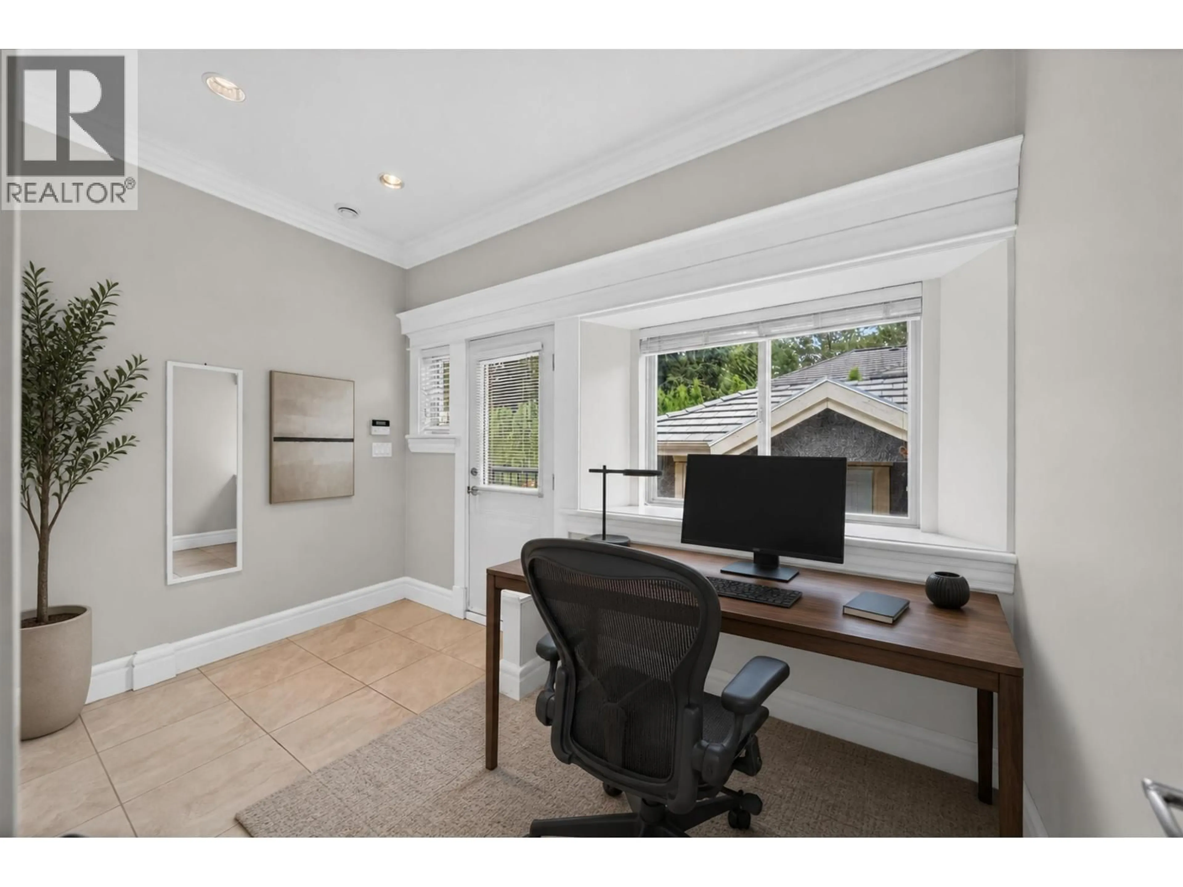A pic of a room for 7688 WHEATER COURT, Burnaby British Columbia V5E4P3