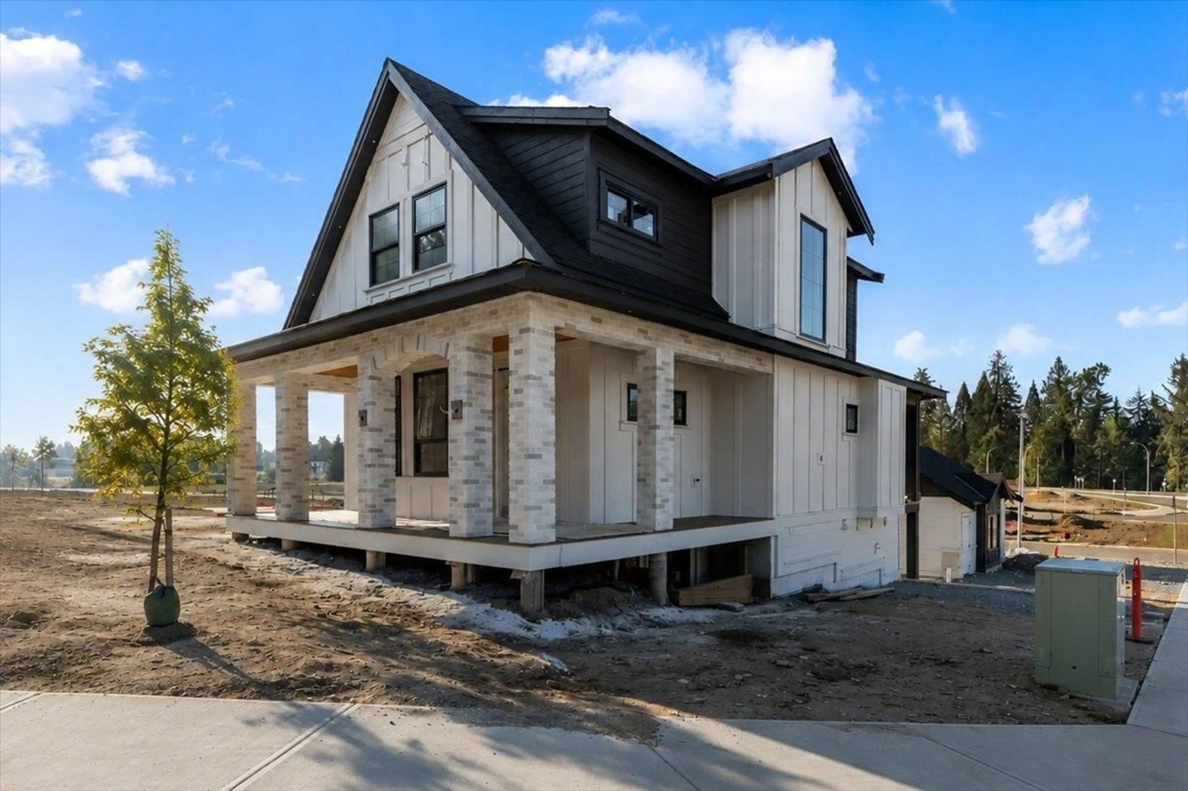 Home with brick exterior material, street for 33203 PINCHBECK AVENUE, Mission British Columbia V2V6X9