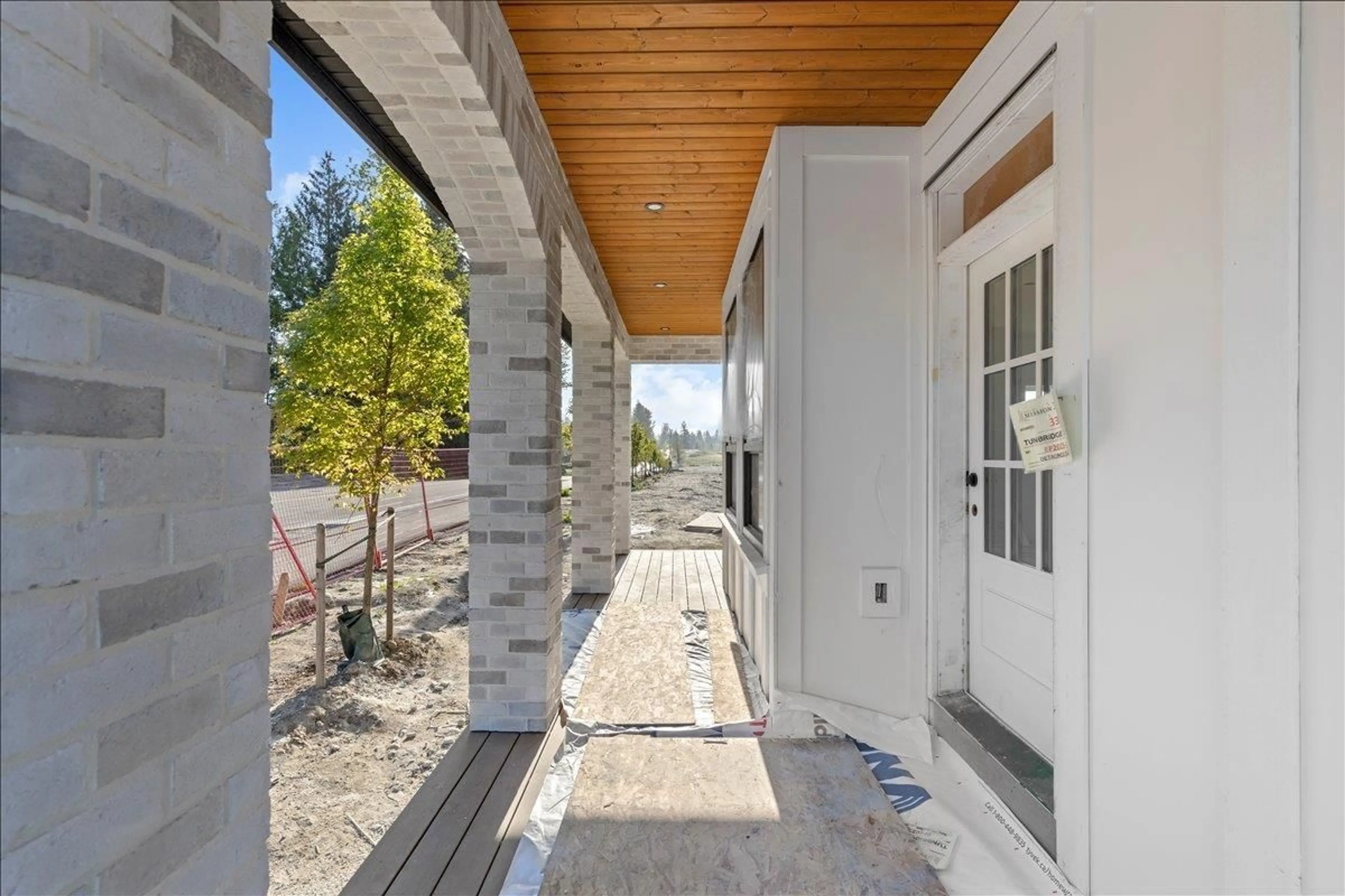 Unknown for 33203 PINCHBECK AVENUE, Mission British Columbia V2V6X9