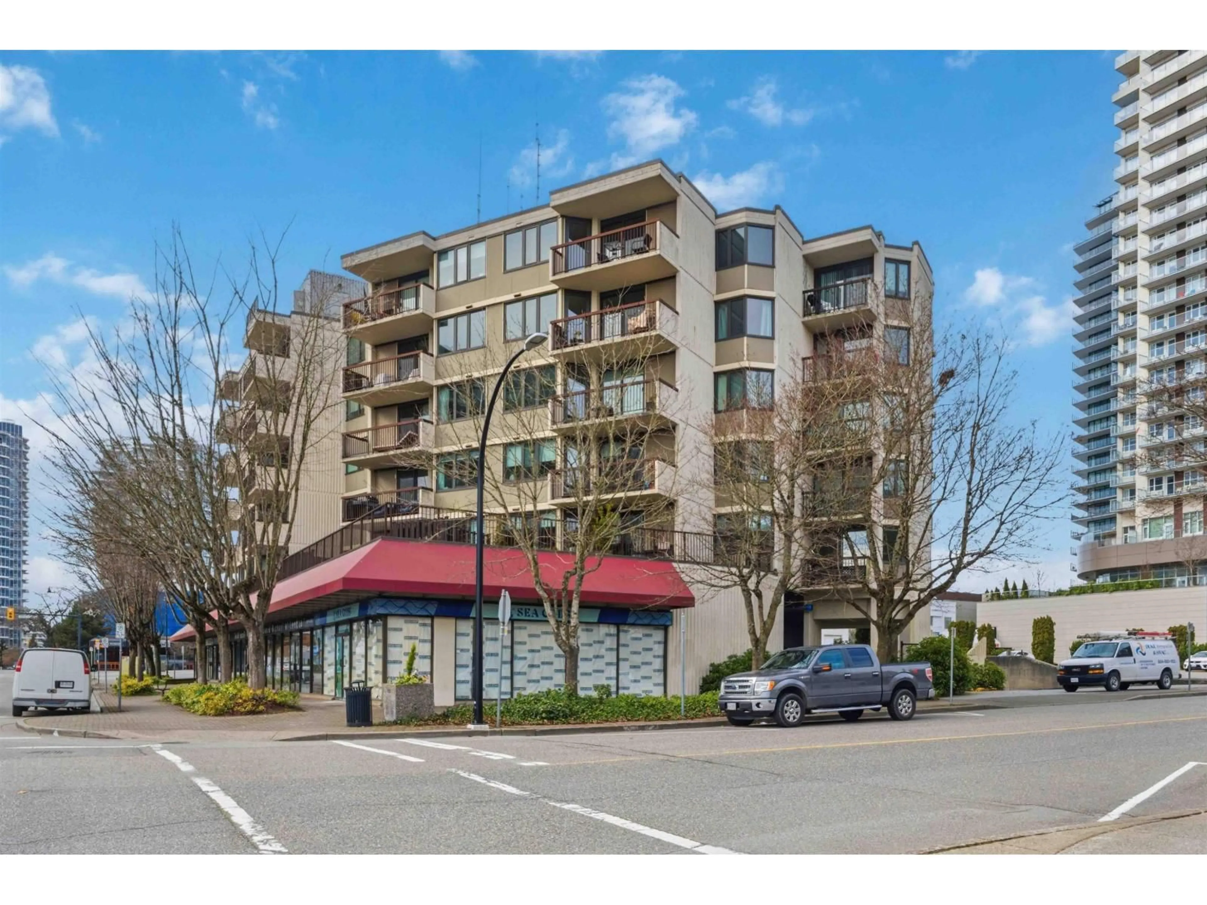 Unknown for 305 - 1521 GEORGE STREET, White Rock British Columbia V4B4A4