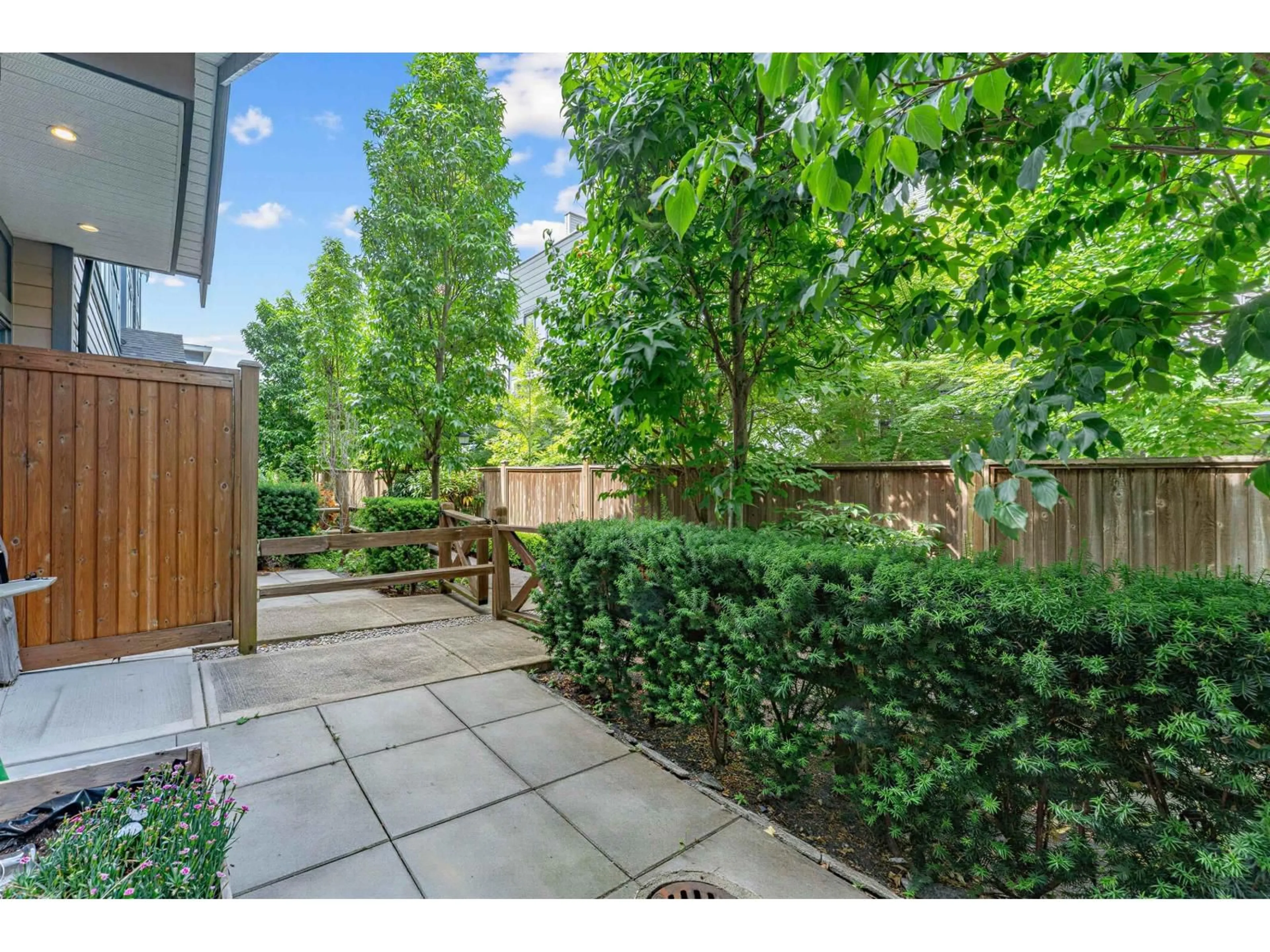 Patio, street for 5 - 16361 23A AVENUE, Surrey British Columbia V3Z0V9