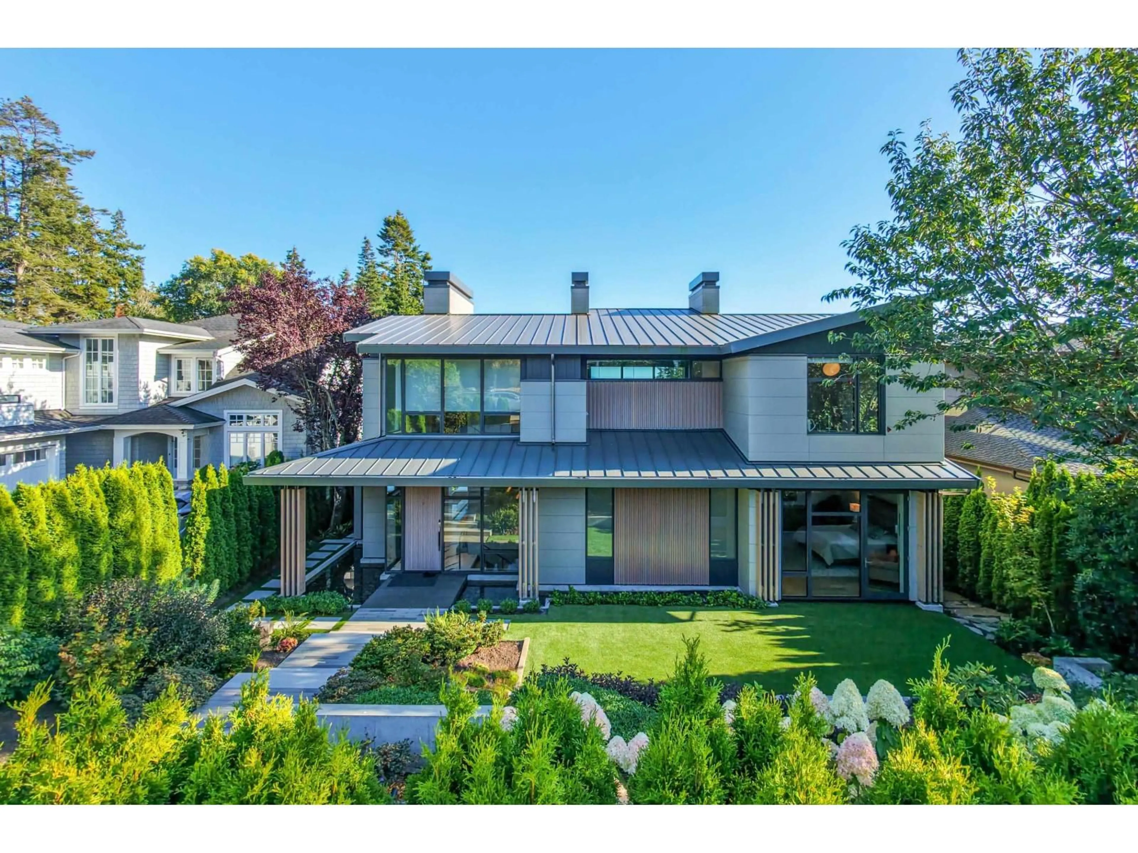 Home with brick exterior material, street for 13386 MARINE DRIVE, Surrey British Columbia V4A1G2