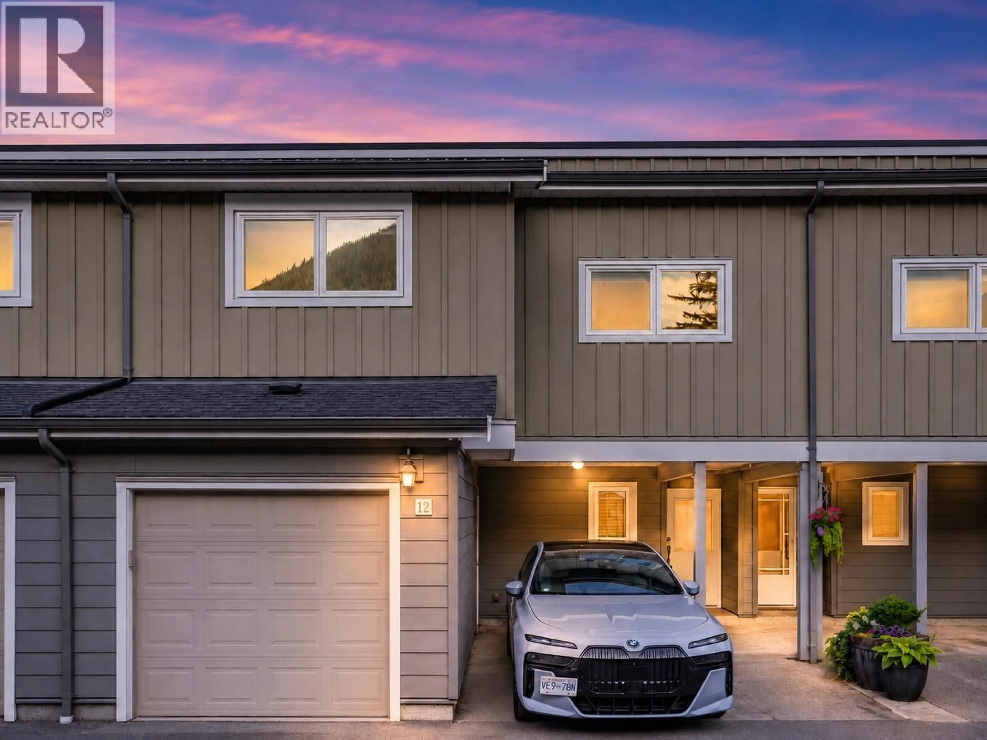 Home with vinyl exterior material, street for 12 - 39752 GOVERNMENT ROAD, Squamish British Columbia V8B0B2