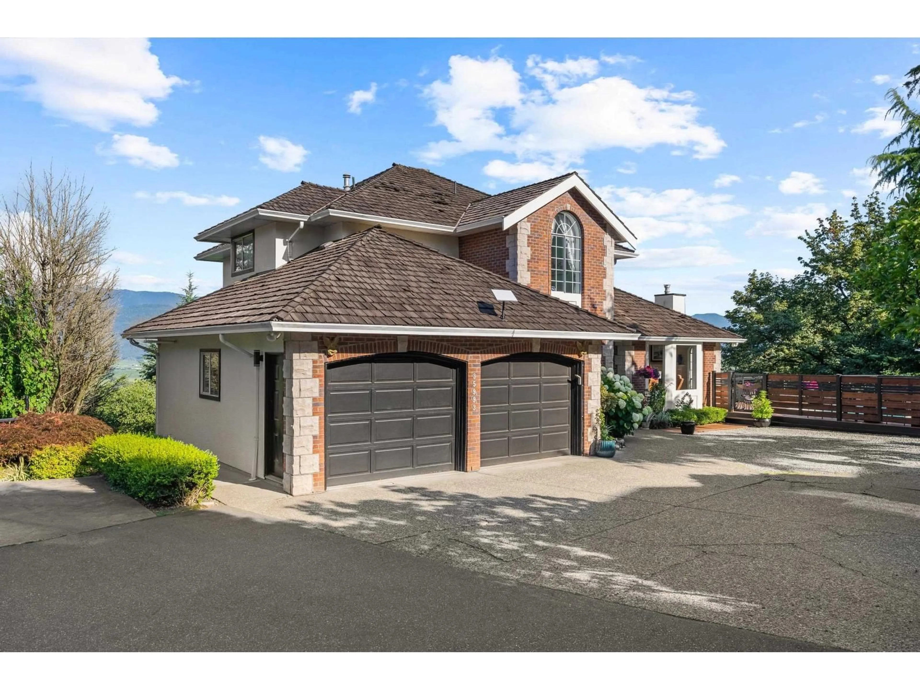 Unknown for 35993 EAGLECREST PLACE, Abbotsford British Columbia V3G1E7