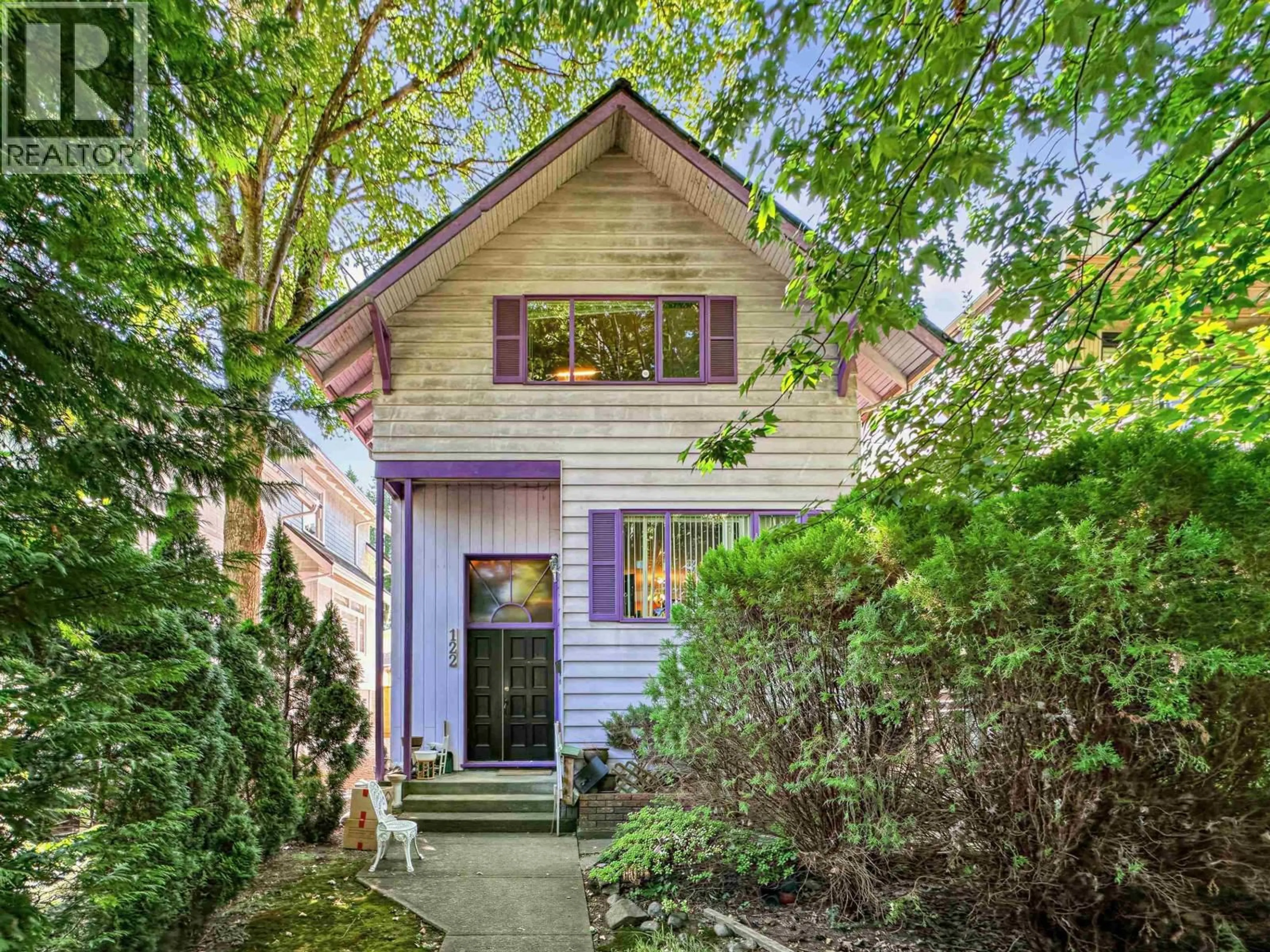 Unknown for 122 17TH AVENUE, Vancouver British Columbia V5Y1Z6