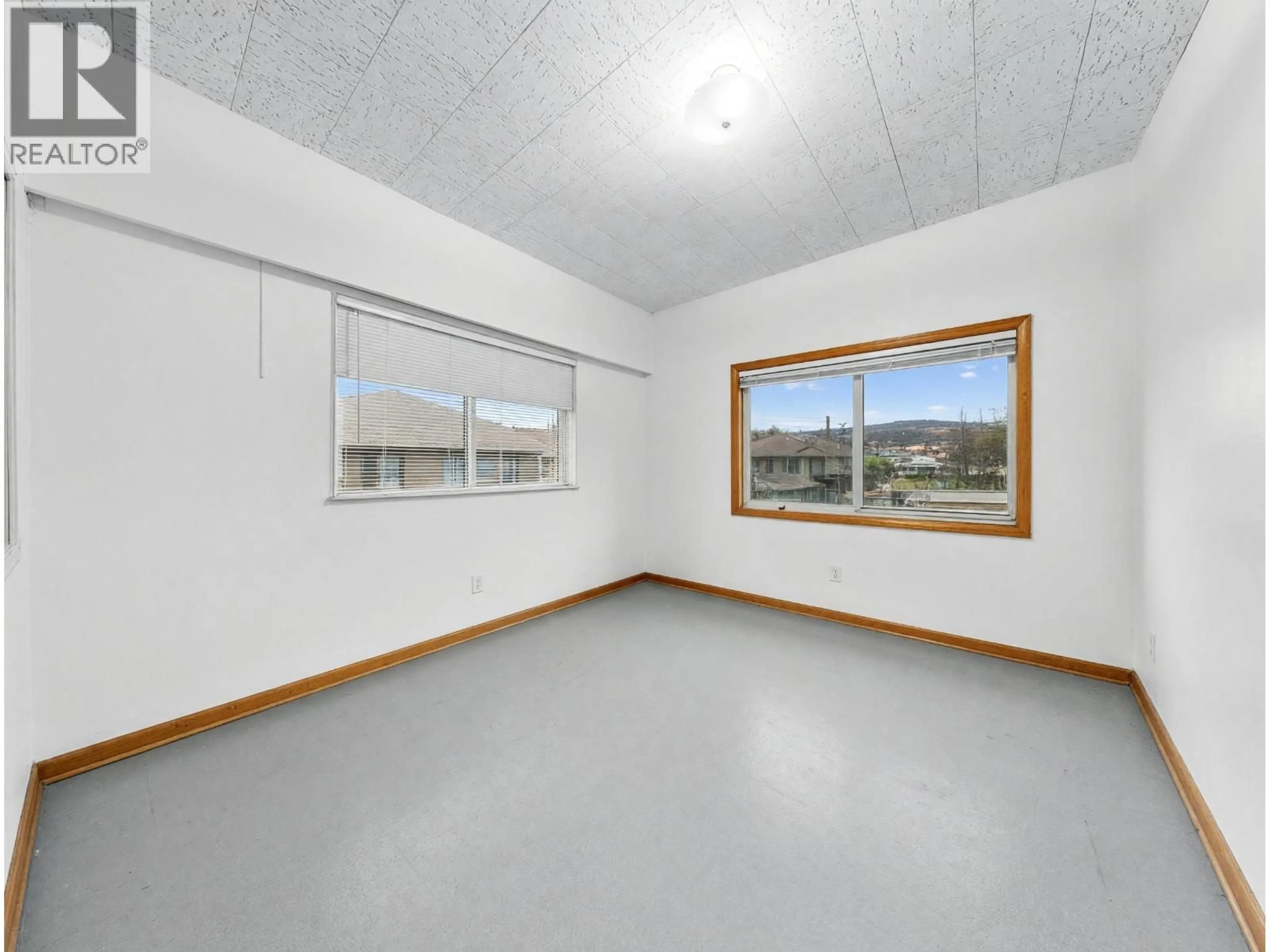 A pic of a room for 122 17TH AVENUE, Vancouver British Columbia V5Y1Z6