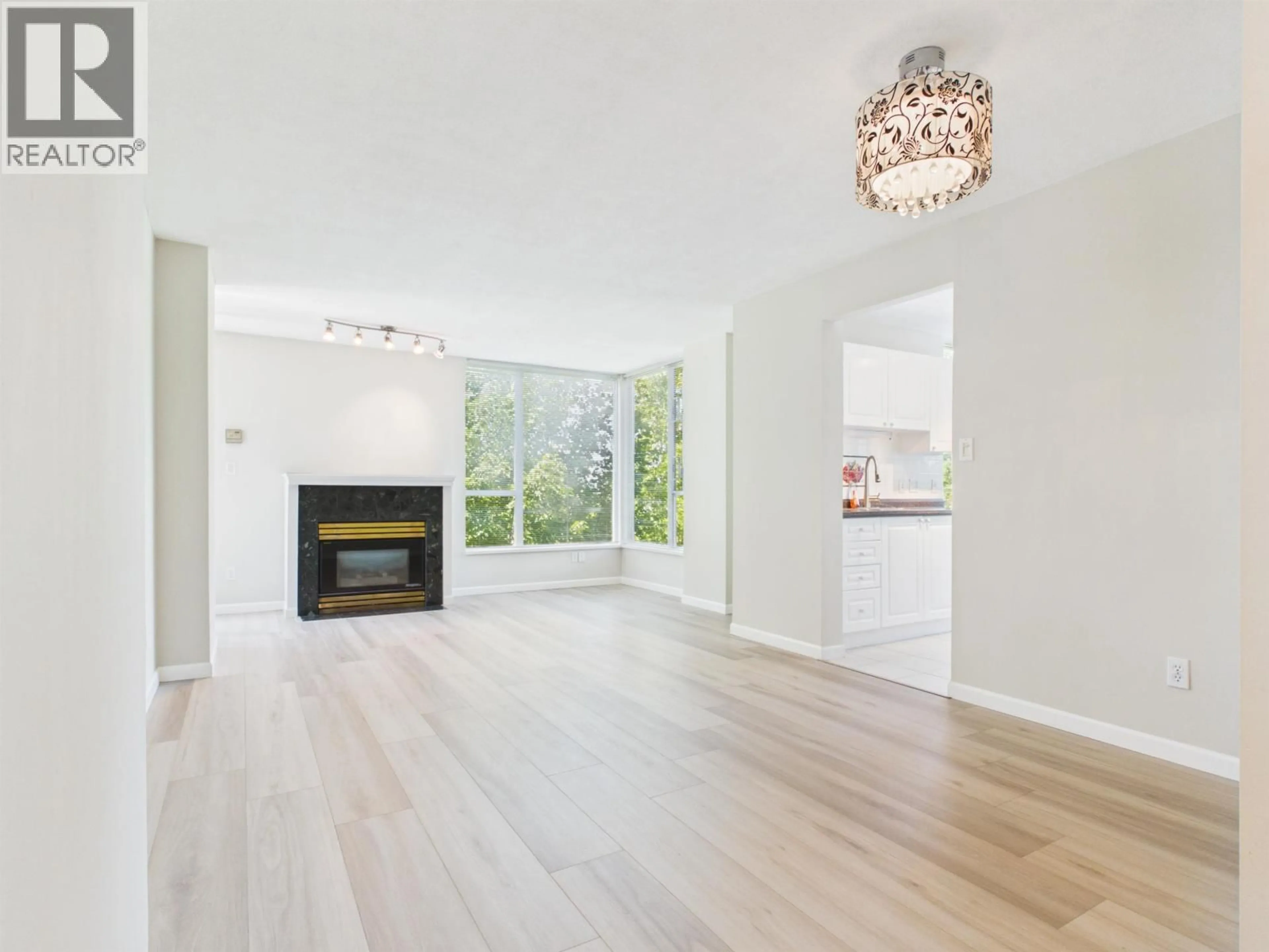 A pic of a room for 601 - 7077 BERESFORD STREET, Burnaby British Columbia V5E4J5