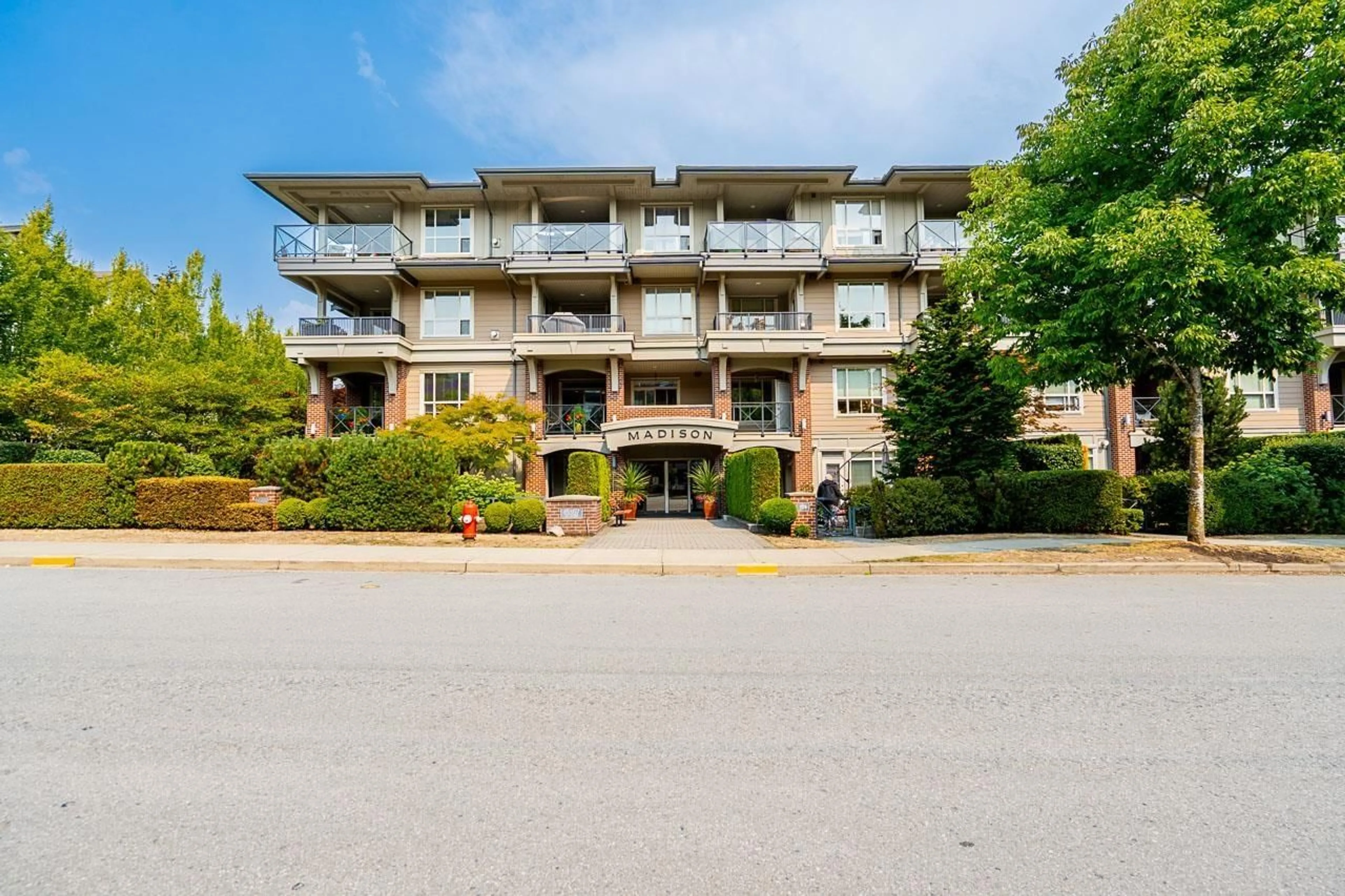 Unknown for 201 - 15357 17A AVENUE, Surrey British Columbia V4A1V4