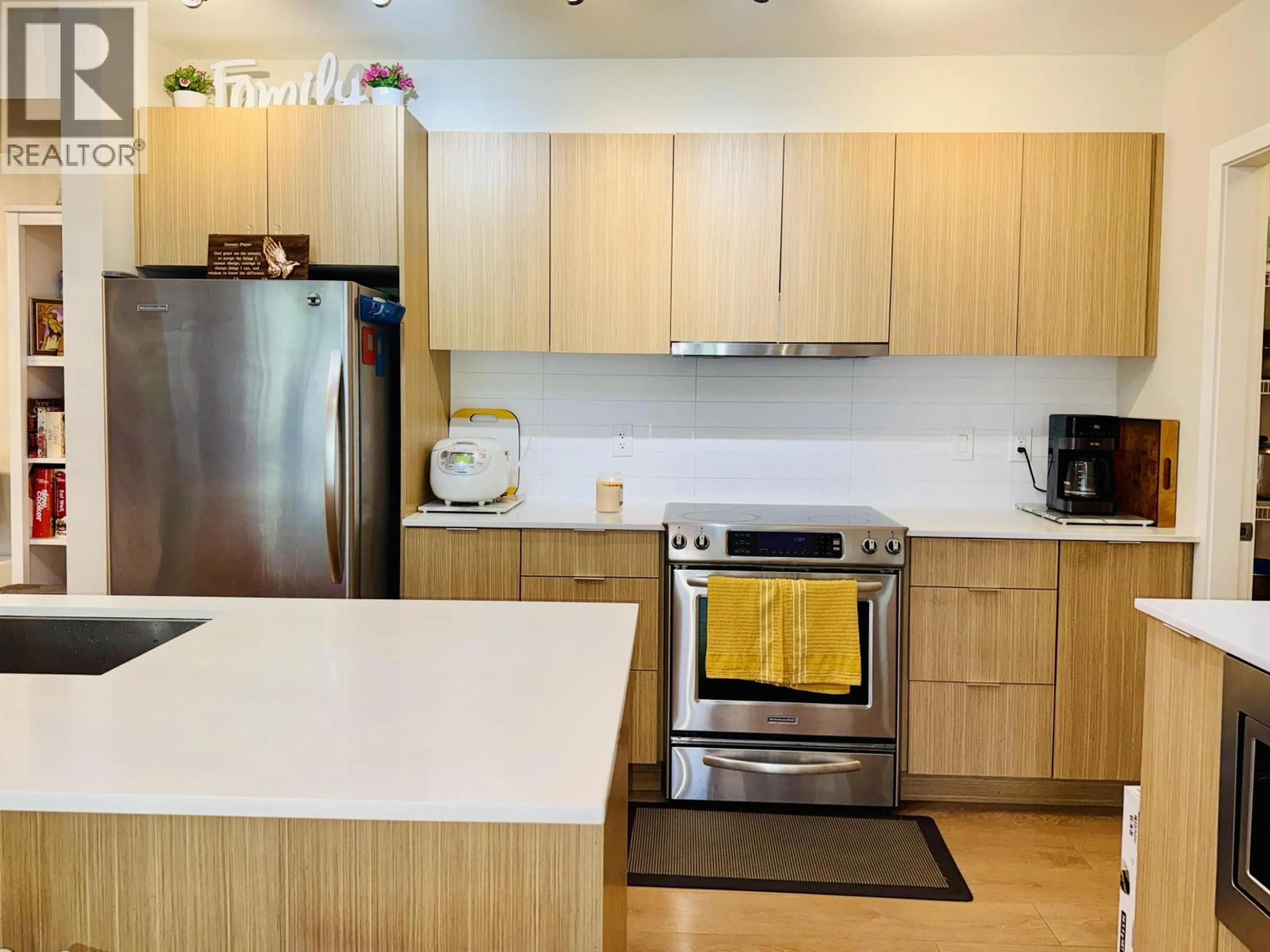 Unknown for 49 - 3728 THURSTON STREET, Burnaby British Columbia V5H0E6