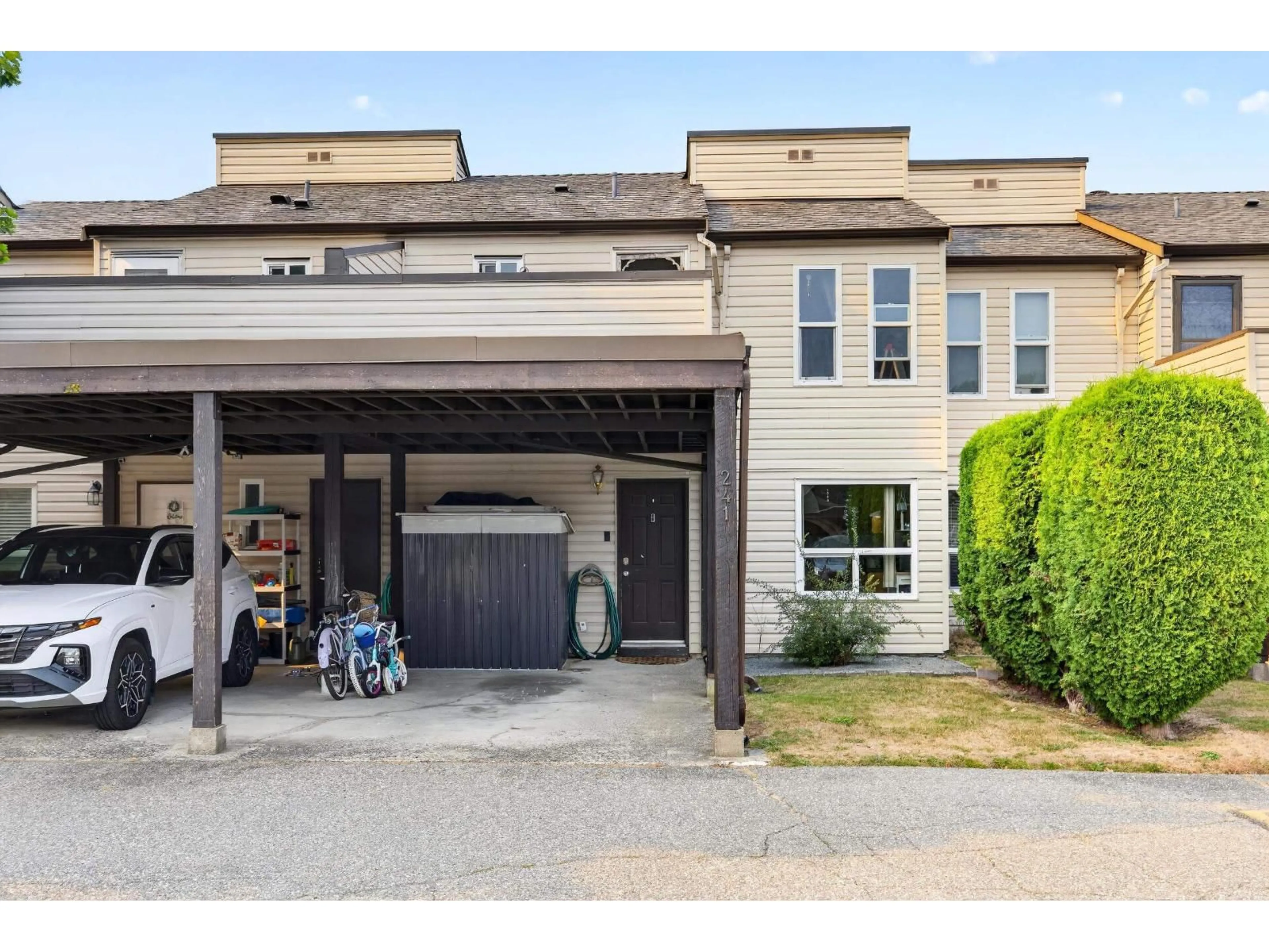 Unknown for 241 - 27411 28 AVENUE, Langley British Columbia V4W3V1