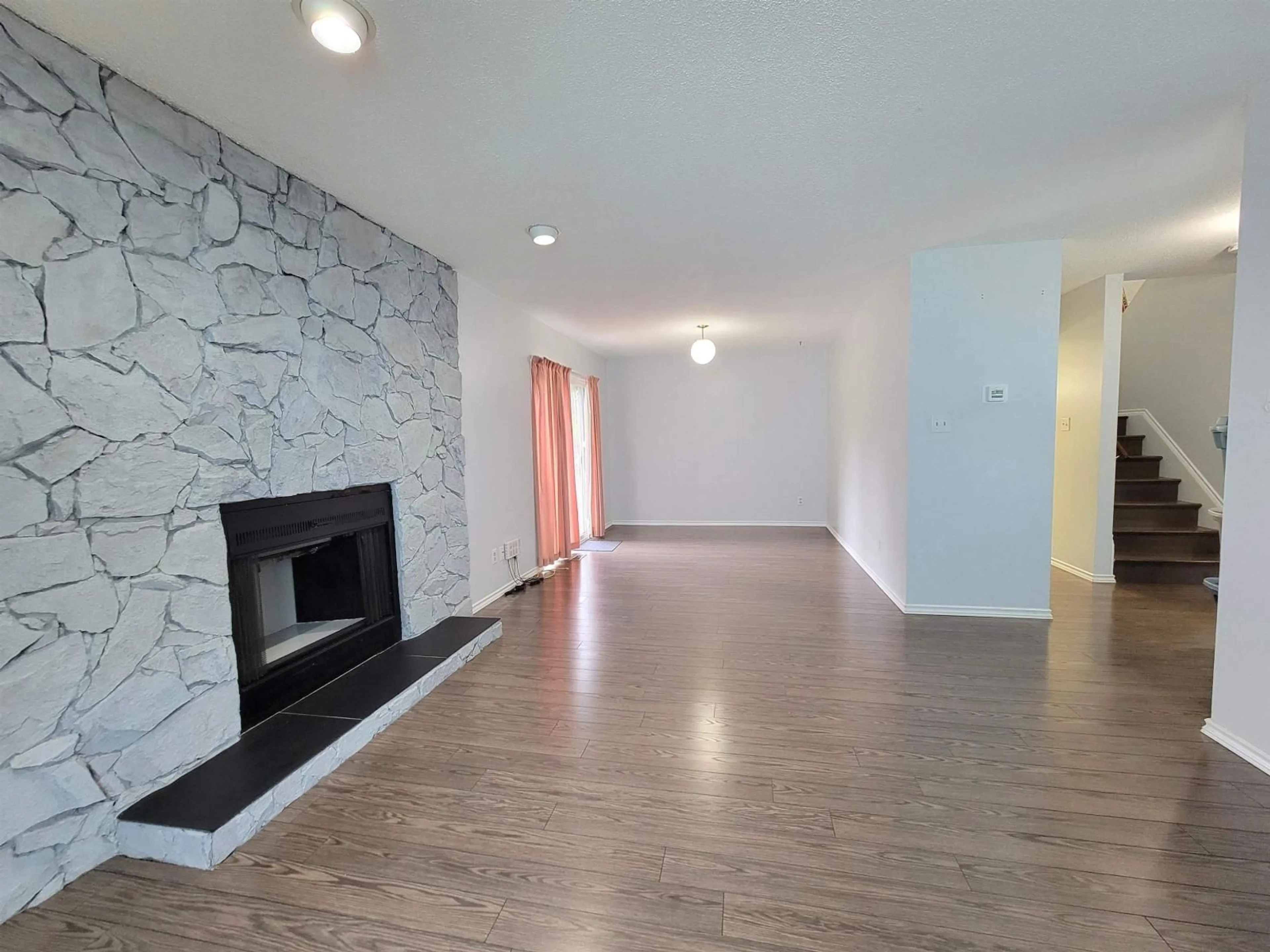 A pic of a room for 14741 101A AVENUE, Surrey British Columbia V3R7E7