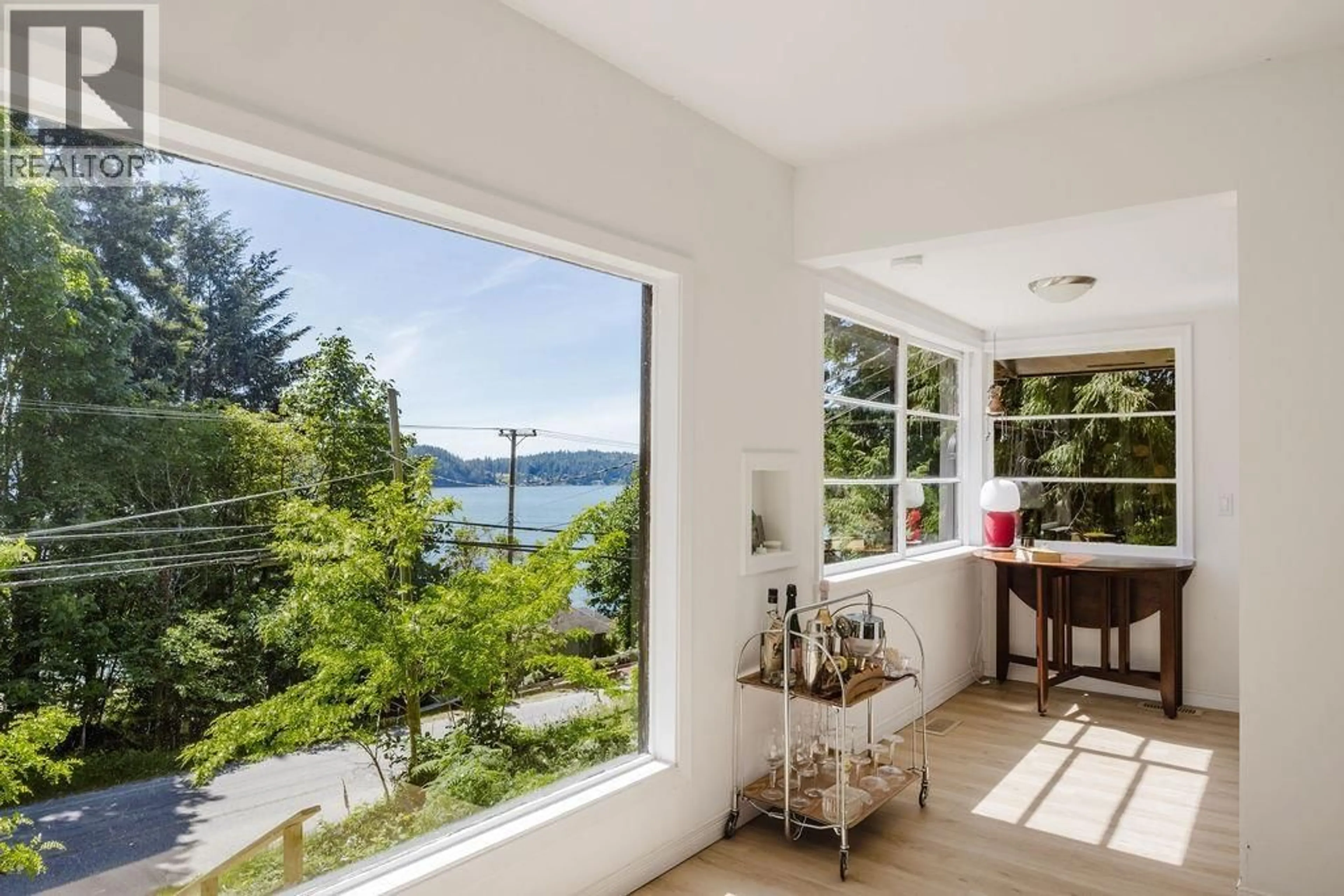 Unknown for 915 MARINE DRIVE, Gibsons British Columbia V0N1V1