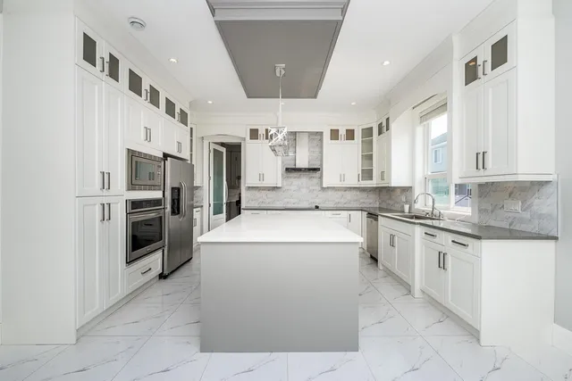14516 110A AVENUE, Surrey 4