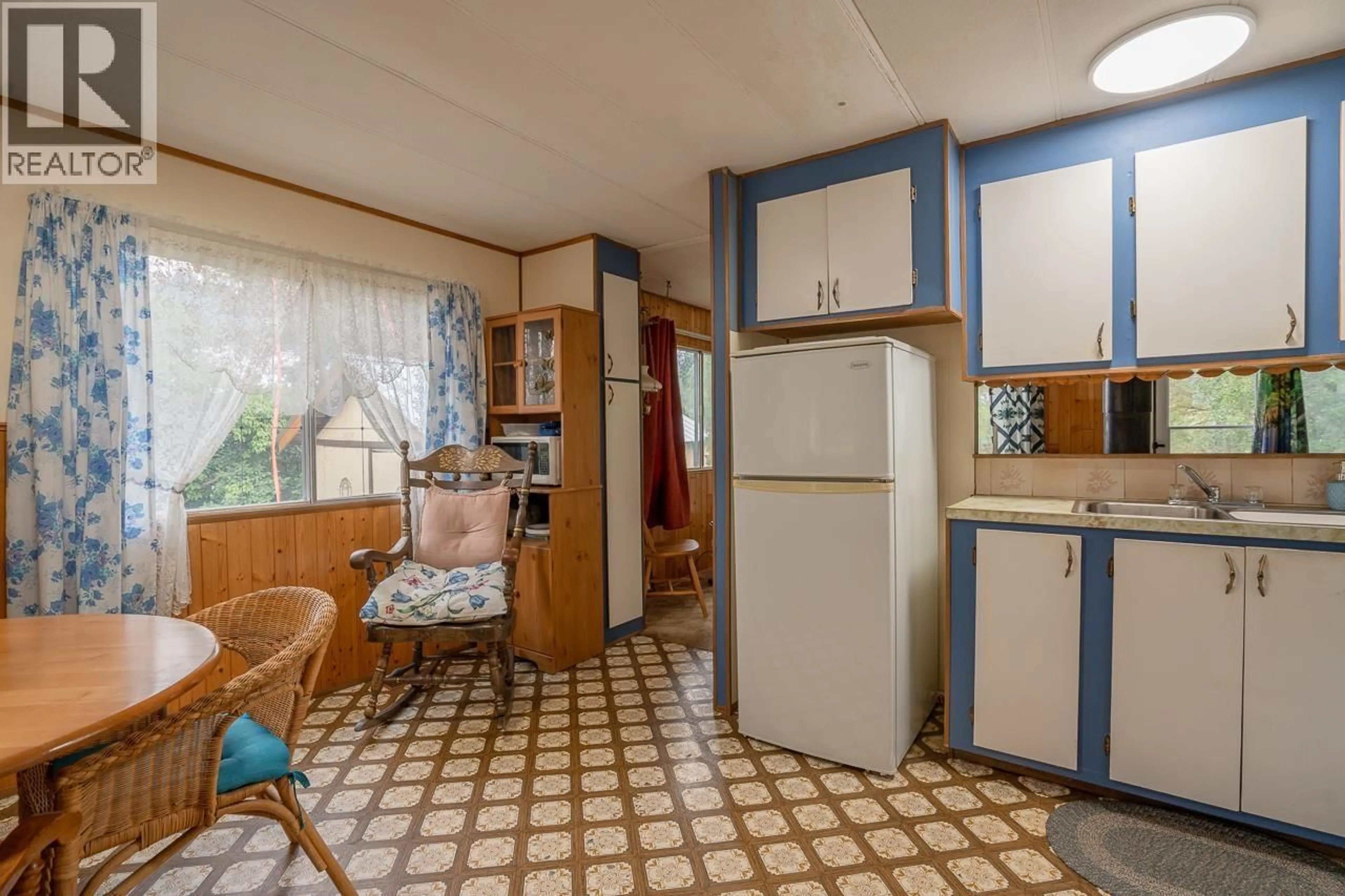 Standard kitchen, unknown for 6111 HOUSEMAN ROAD, Forest Grove British Columbia V0K1G0