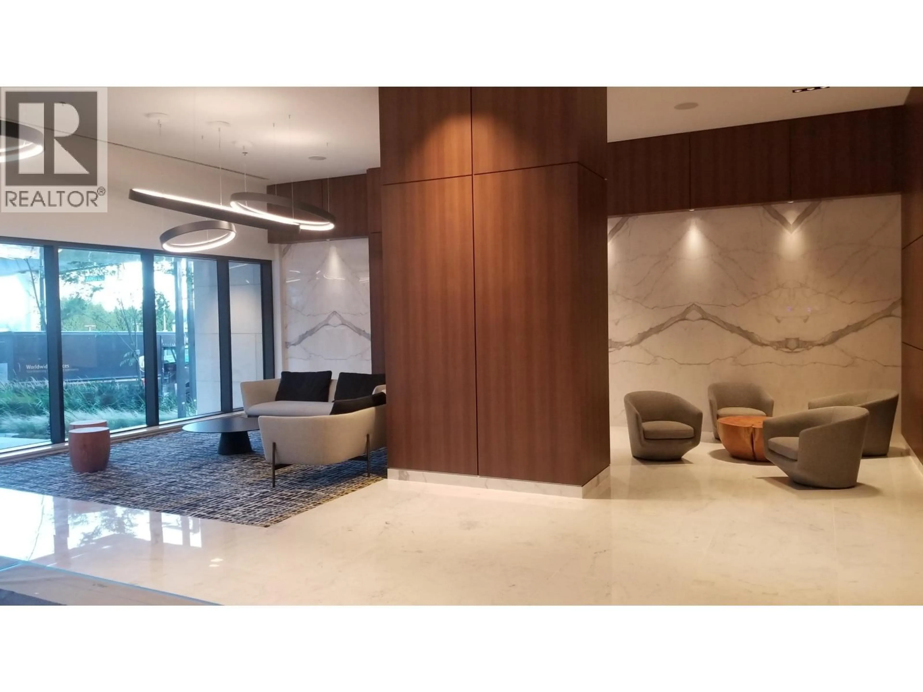 Indoor foyer for 4910 - 1955 ALPHA WAY, Burnaby British Columbia V5C0K6