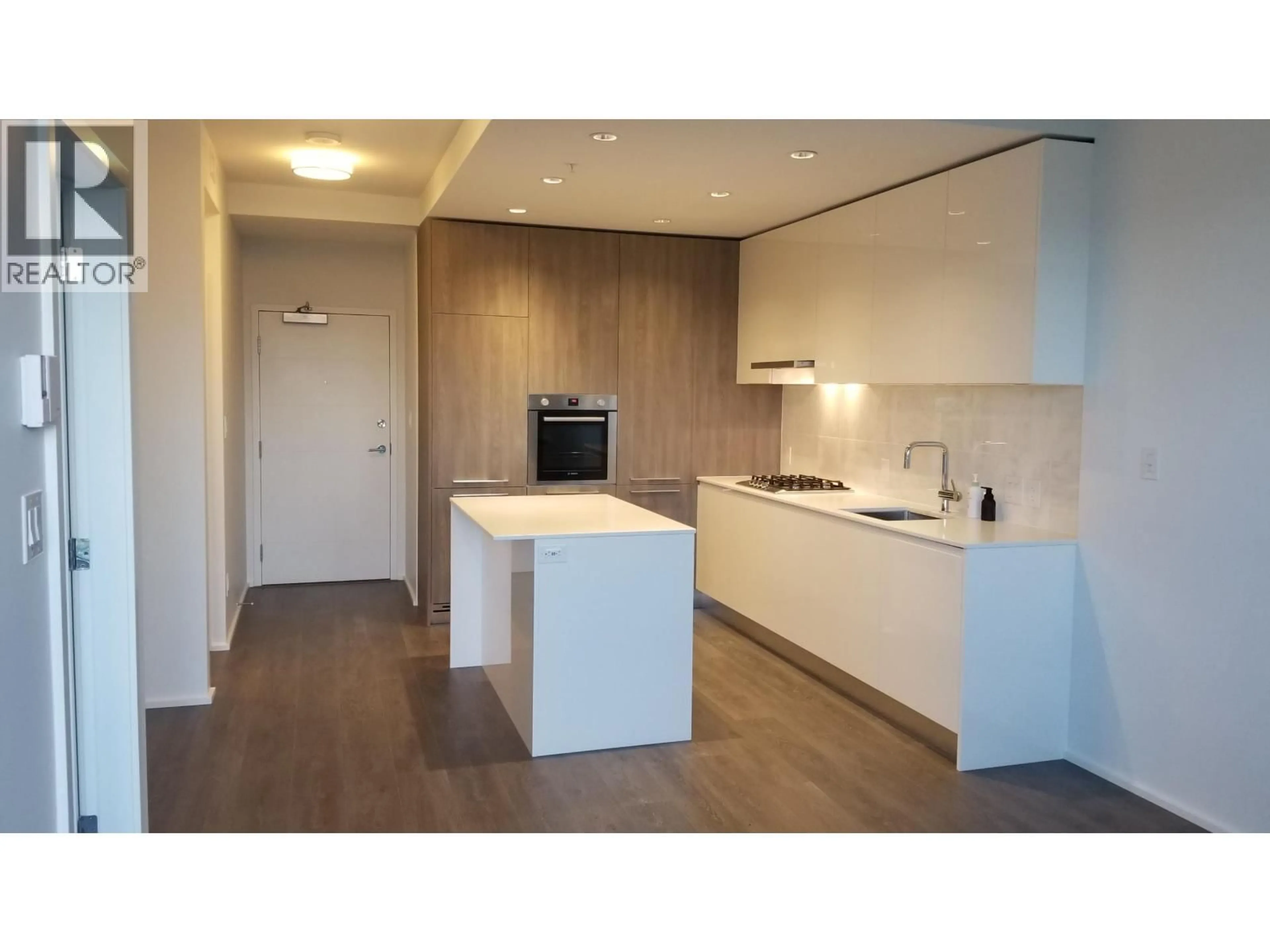Standard kitchen, wood/laminate floor for 4910 - 1955 ALPHA WAY, Burnaby British Columbia V5C0K6
