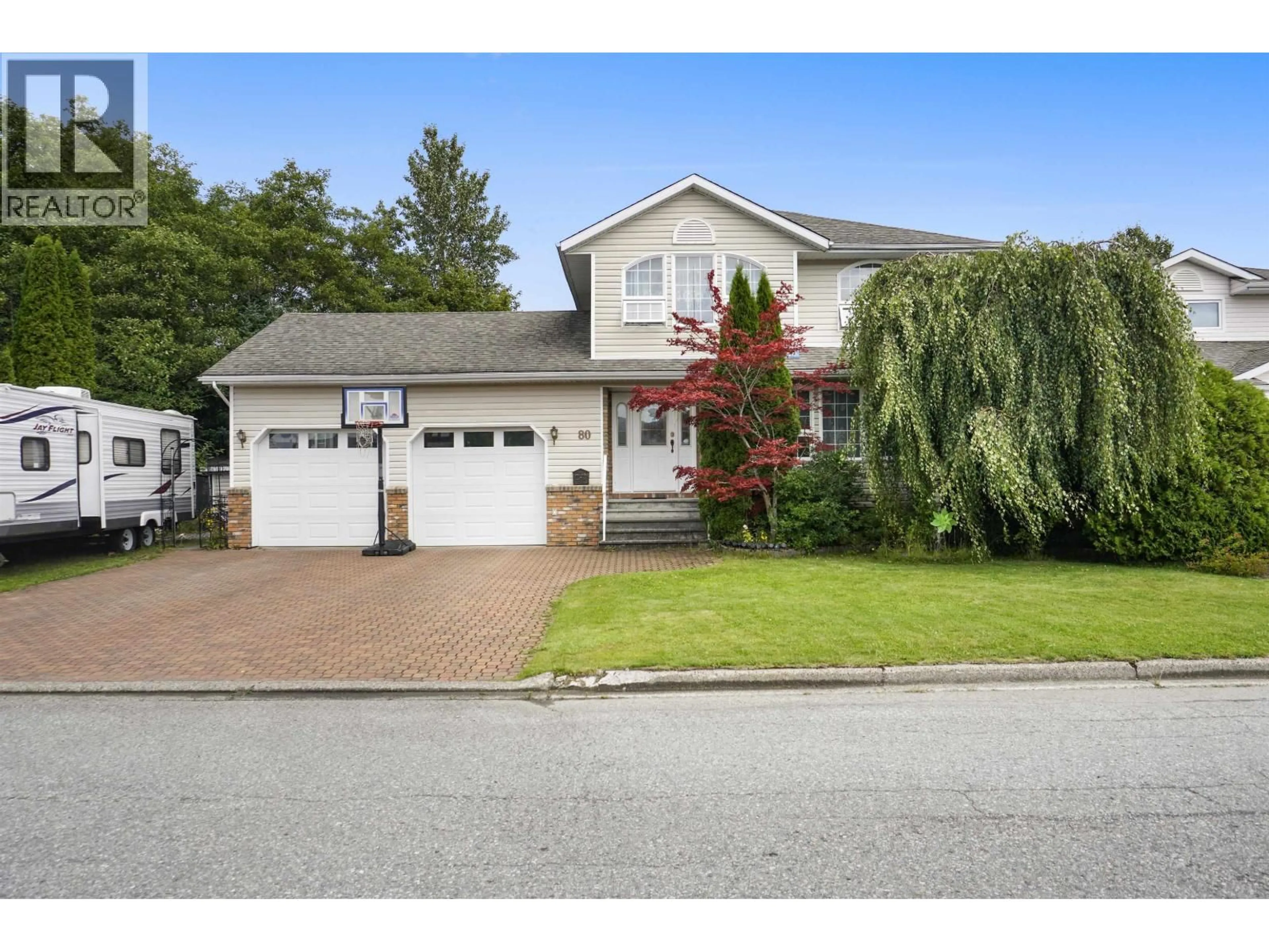 Home with vinyl exterior material, street for 80 SMITH STREET, Kitimat British Columbia V8C2R5