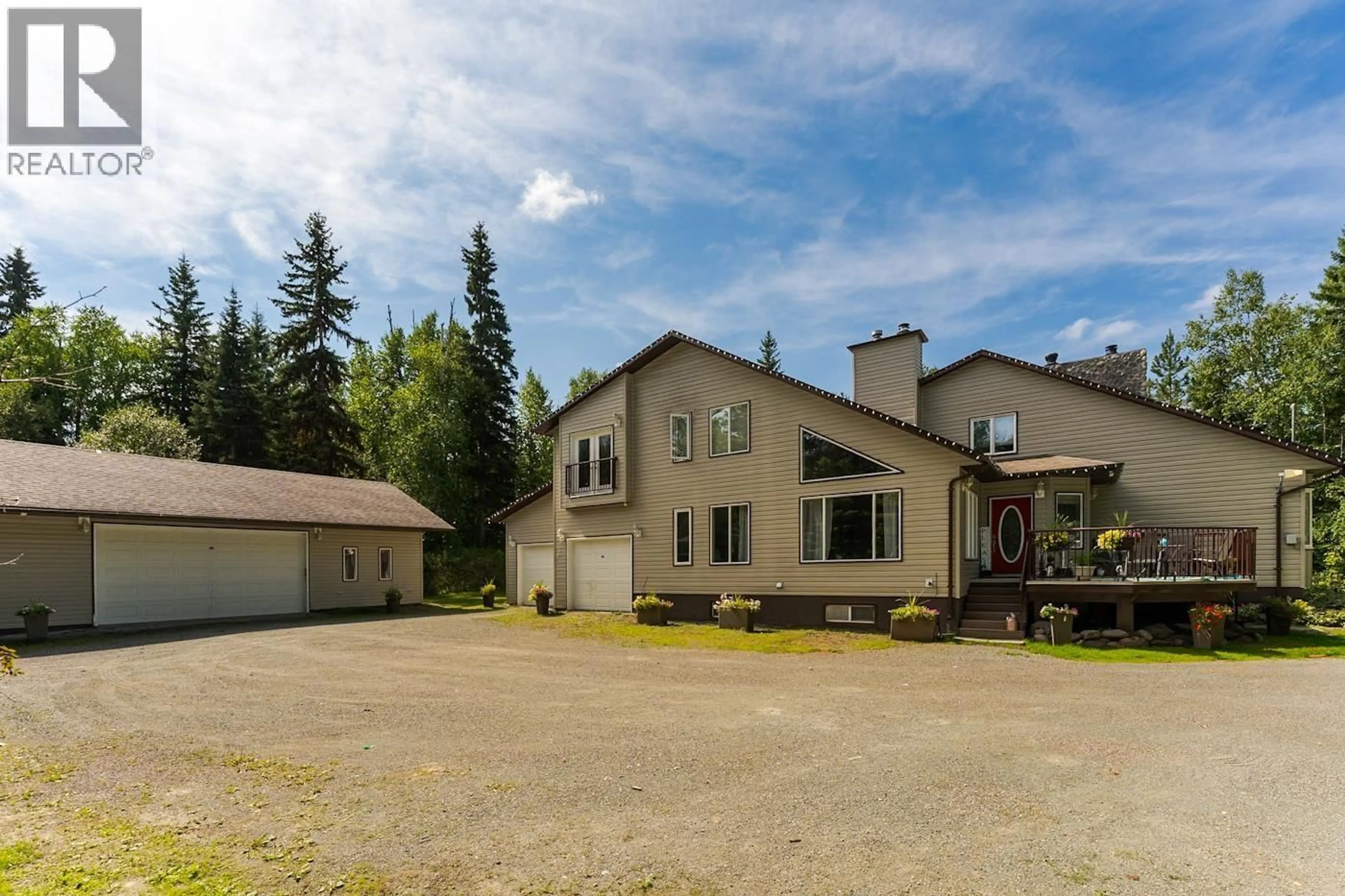 A pic from outside/outdoor area/front of a property/back of a property/a pic from drone, building for 2730 CATHERINE DRIVE, Prince George British Columbia V2M7B5