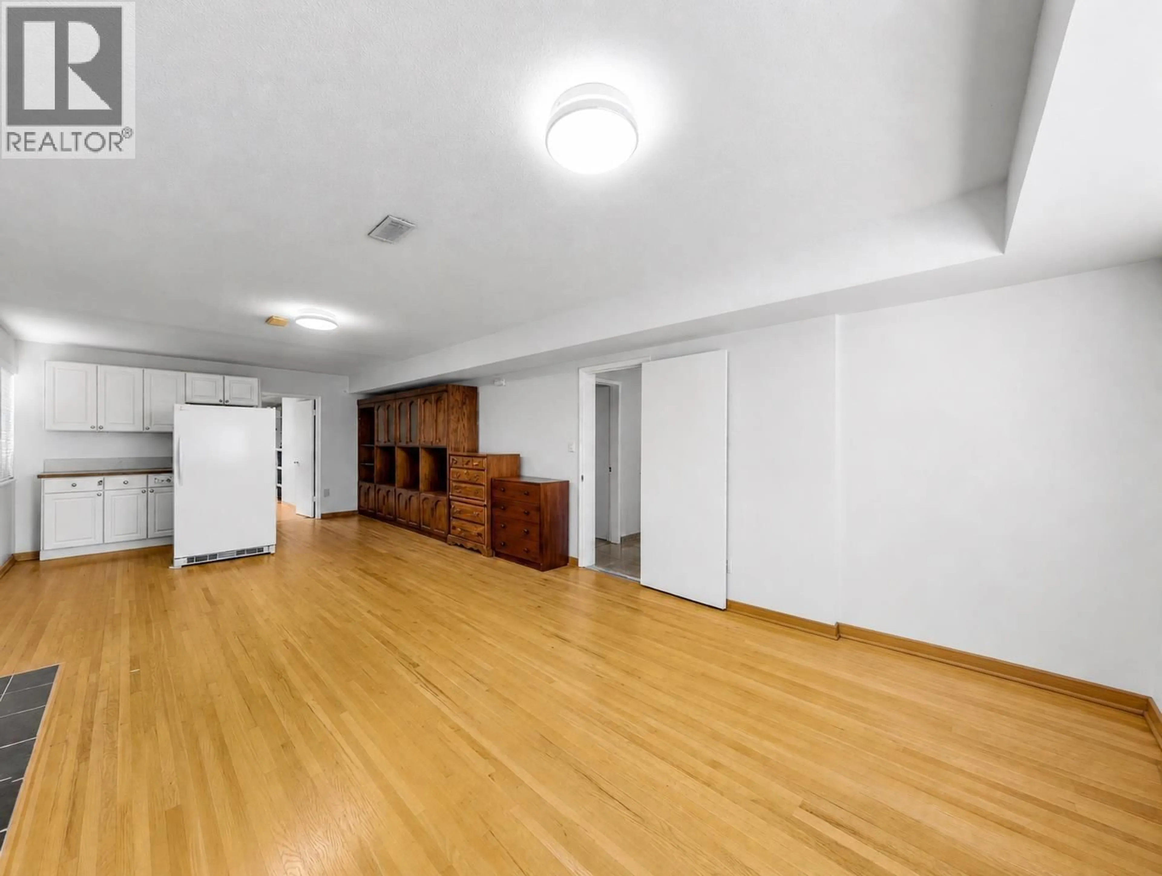 A pic of a room for 245 63RD AVENUE, Vancouver British Columbia V5X2H9