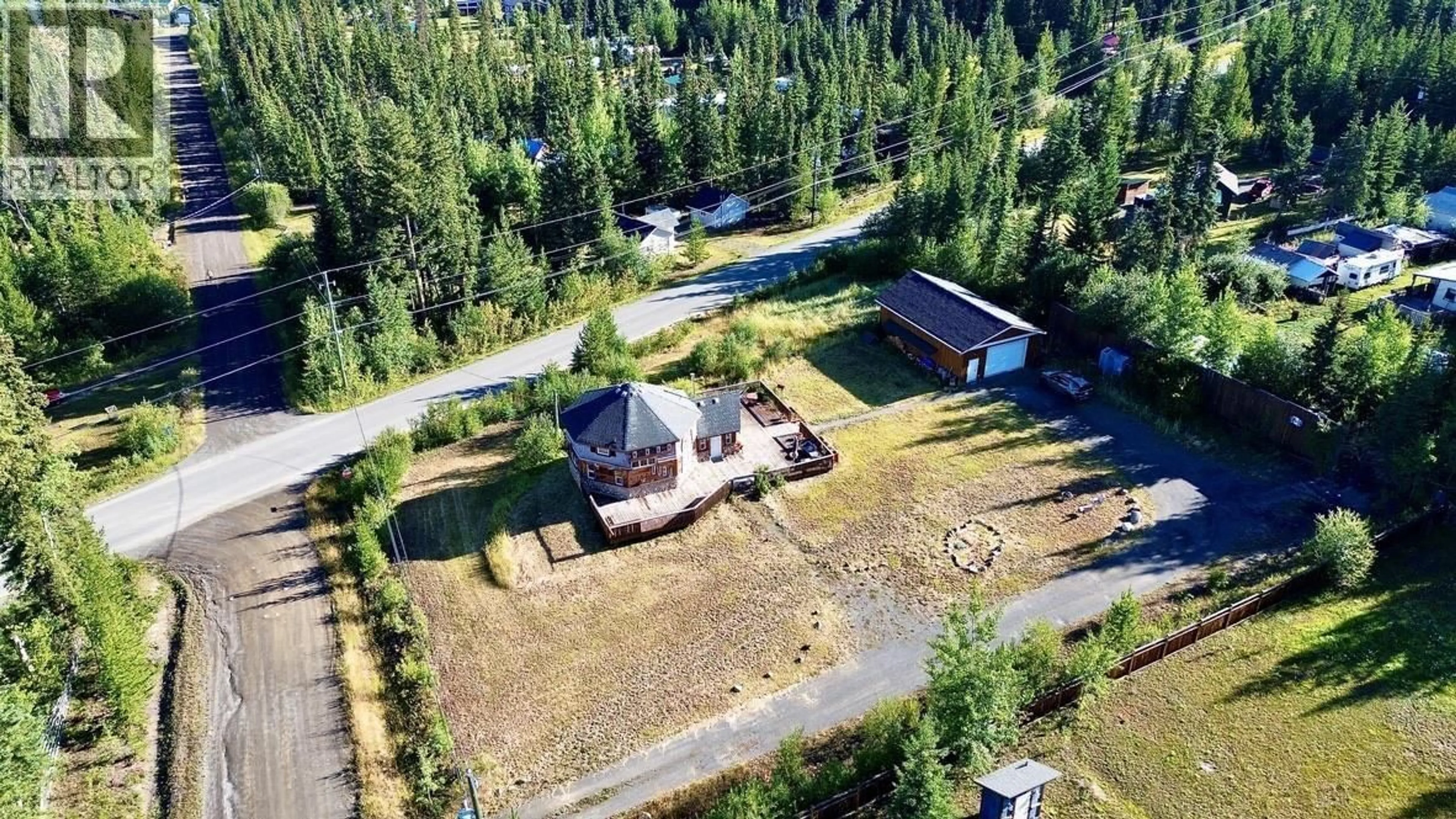 A pic from outside/outdoor area/front of a property/back of a property/a pic from drone, unknown for 7574 WOMACK ROAD, Deka Lake / Sulphurous / Hathaway Lakes British Columbia V0K1X3