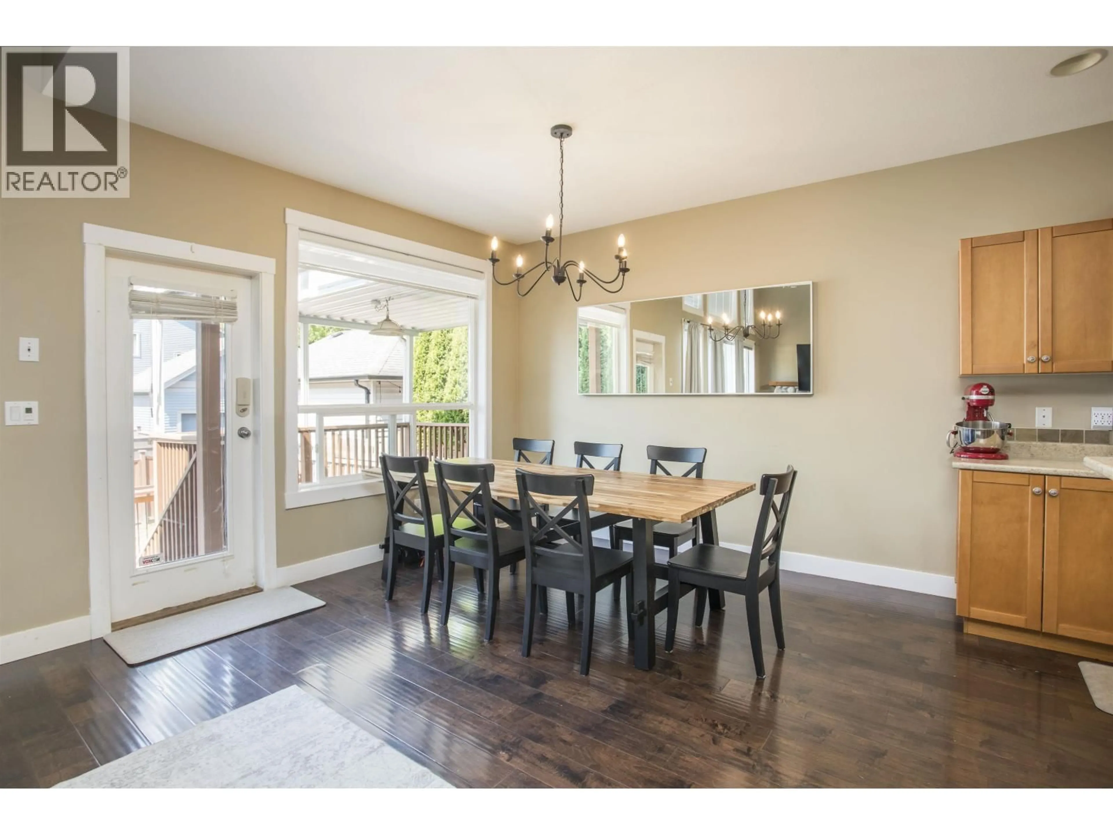 Dining room, wood/laminate floor for 10337 243A STREET, Maple Ridge British Columbia V2W2C7