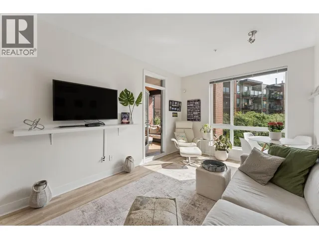 312 - 733 3RD STREET, North Vancouver 3