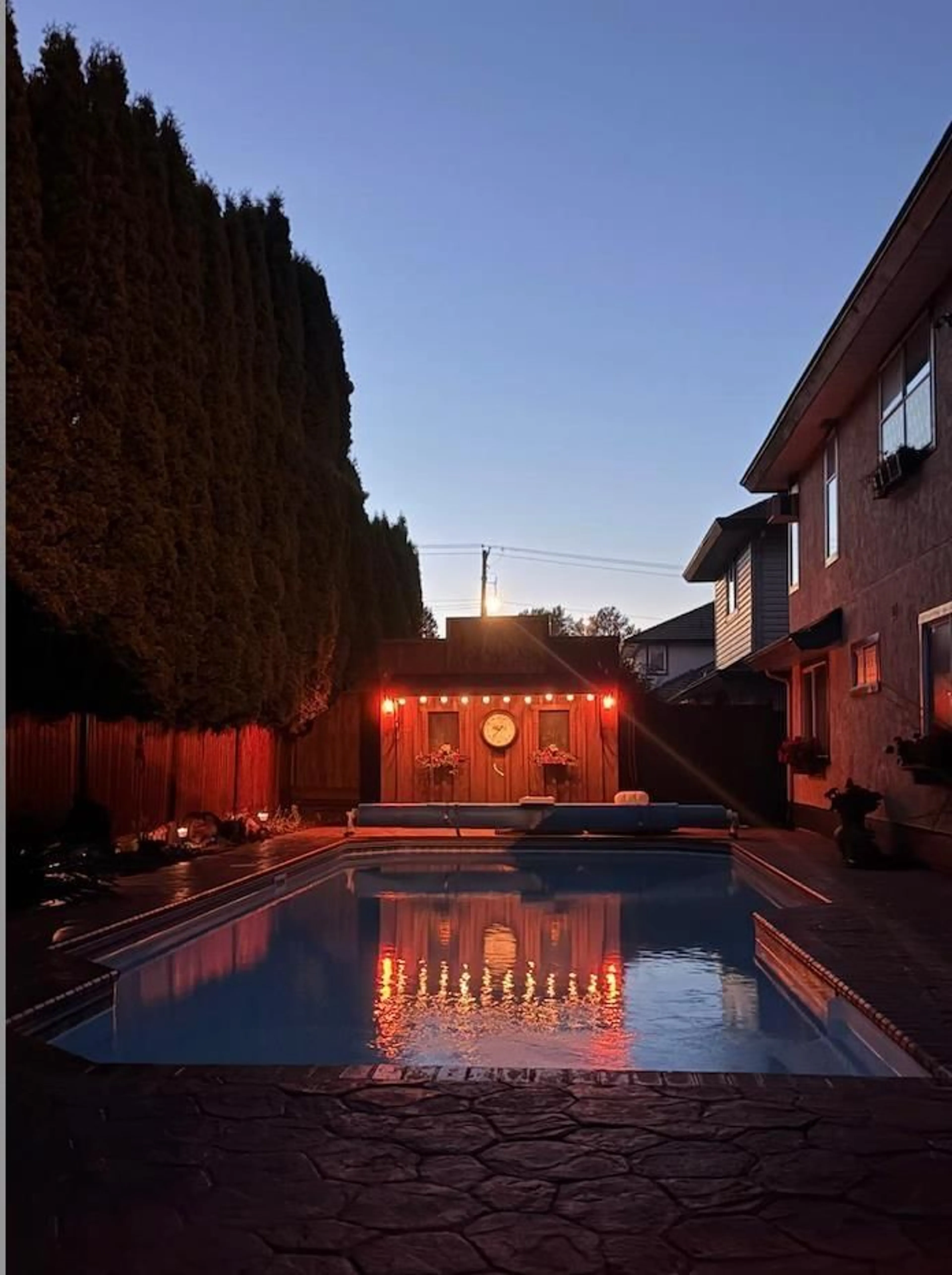 Pool for 5955 189A STREET, Surrey British Columbia V3S7W5