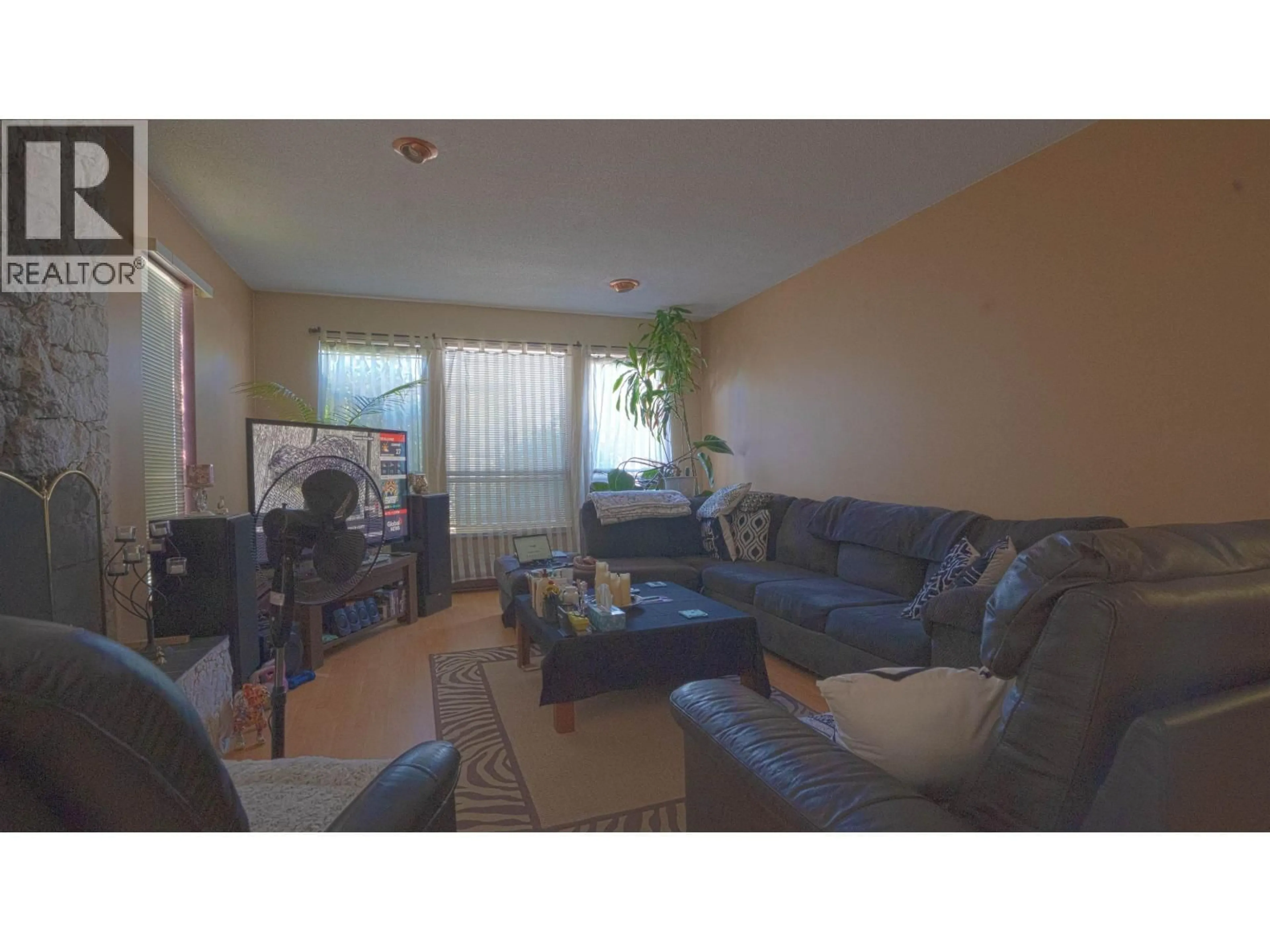 Living room with furniture, unknown for 7700 SCHAEFER AVENUE, Richmond British Columbia V6Y2W8