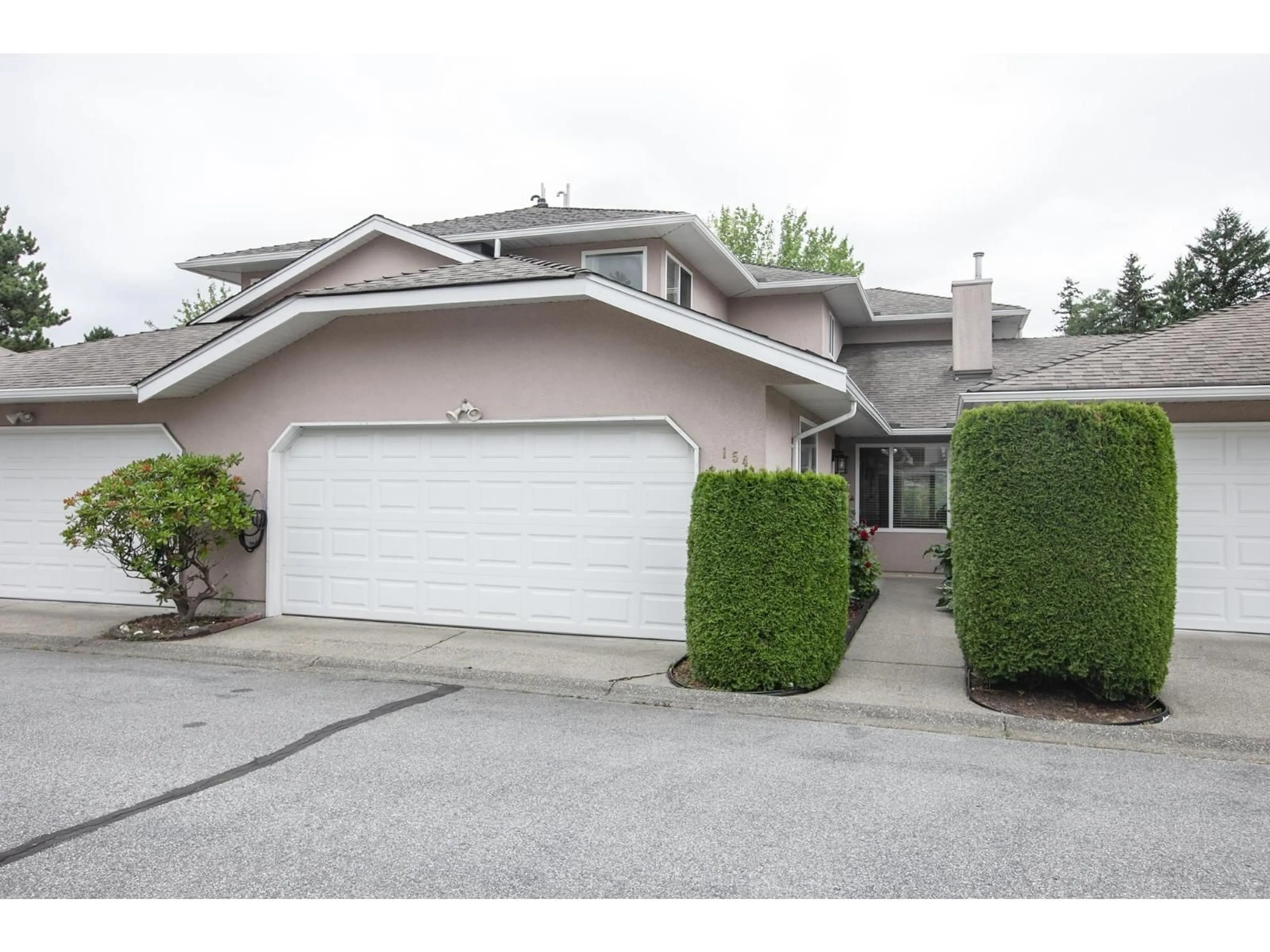 Unknown for 15501 89A AVENUE, Surrey British Columbia V3R0Z5