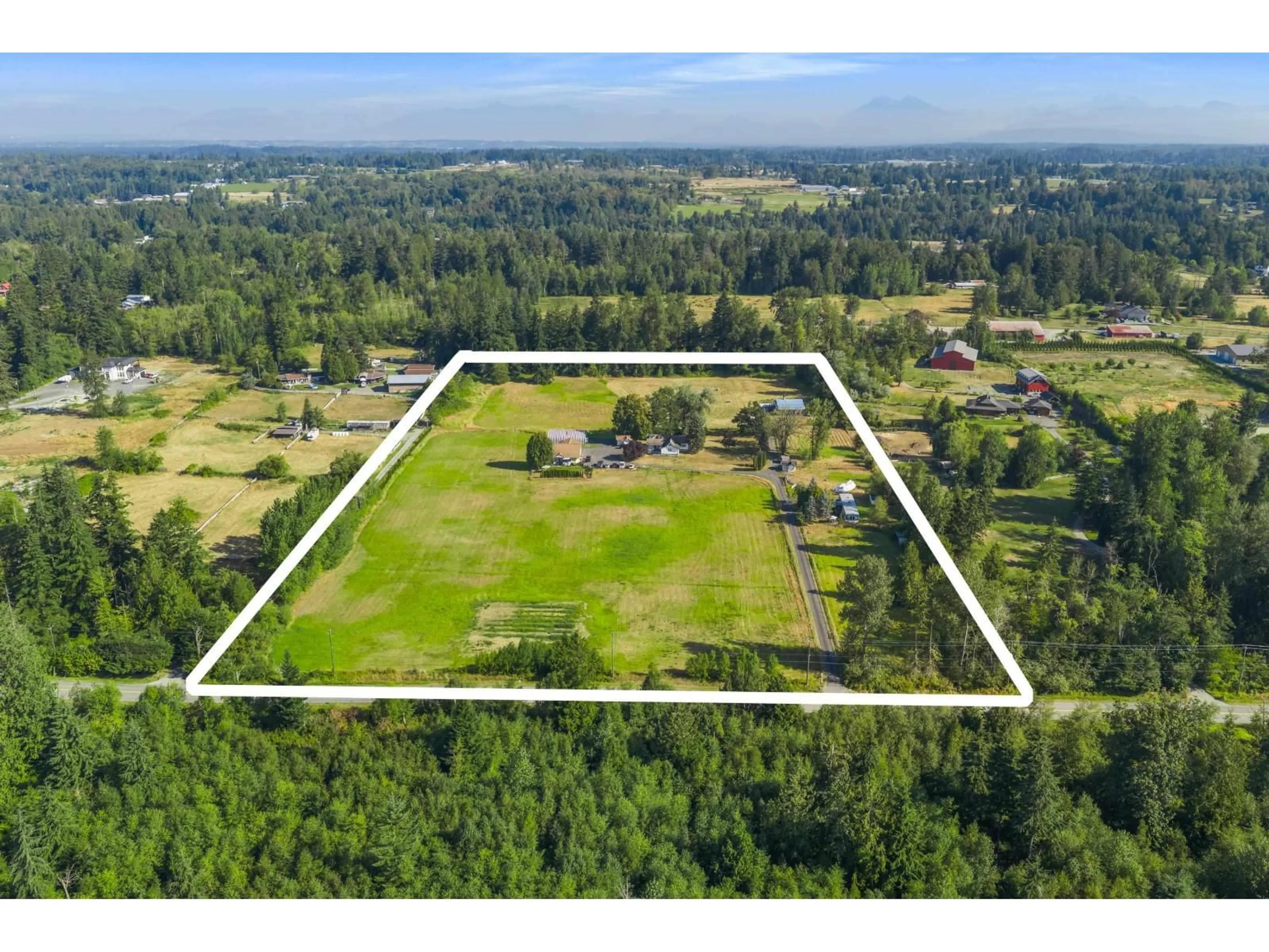 A pic from outside/outdoor area/front of a property/back of a property/a pic from drone, unknown for 22155 0 AVENUE, Langley British Columbia V2Z1S1