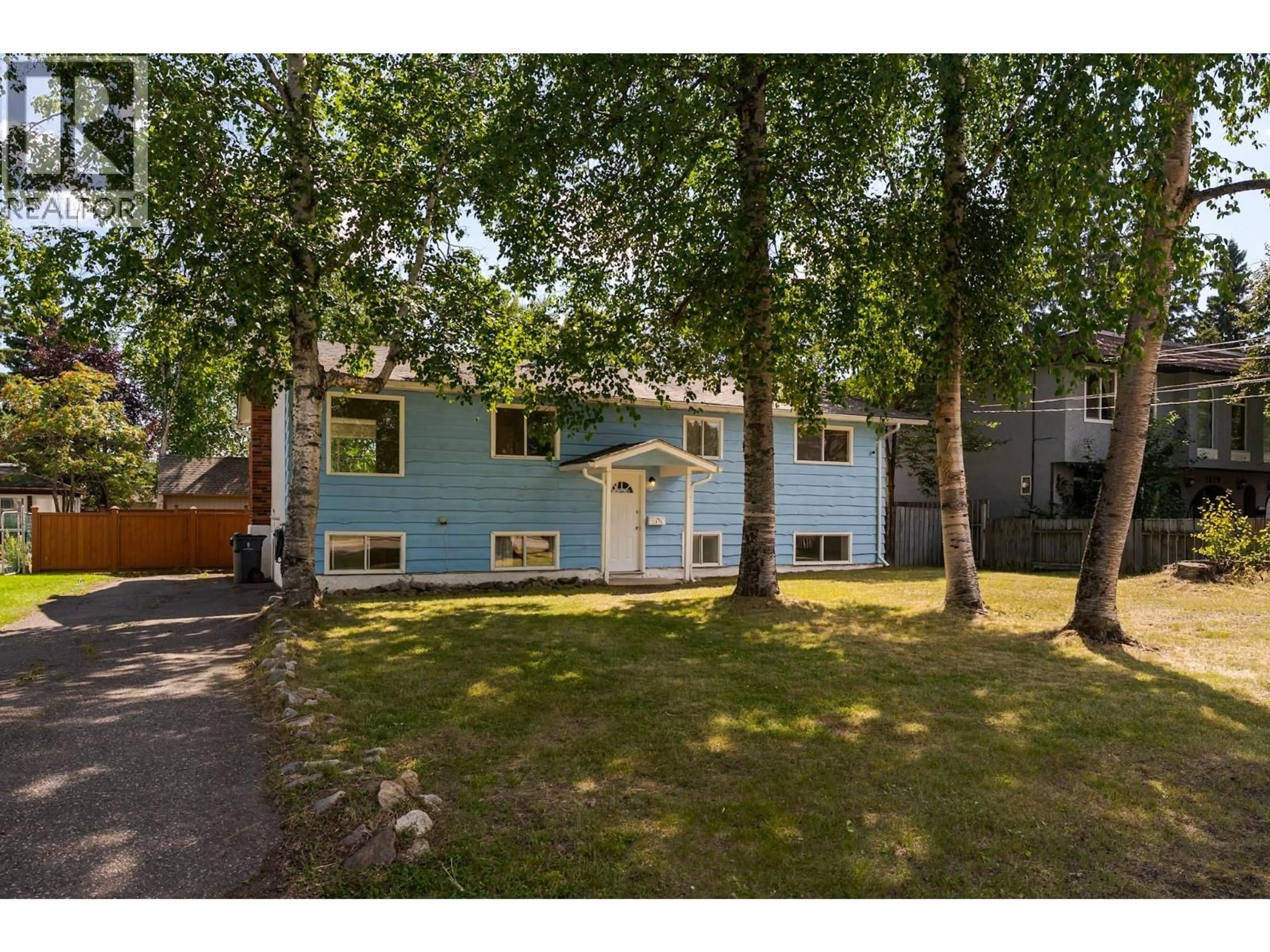A pic from outside/outdoor area/front of a property/back of a property/a pic from drone, street for 1575 VAN BIEN AVENUE, Prince George British Columbia V2L4N8