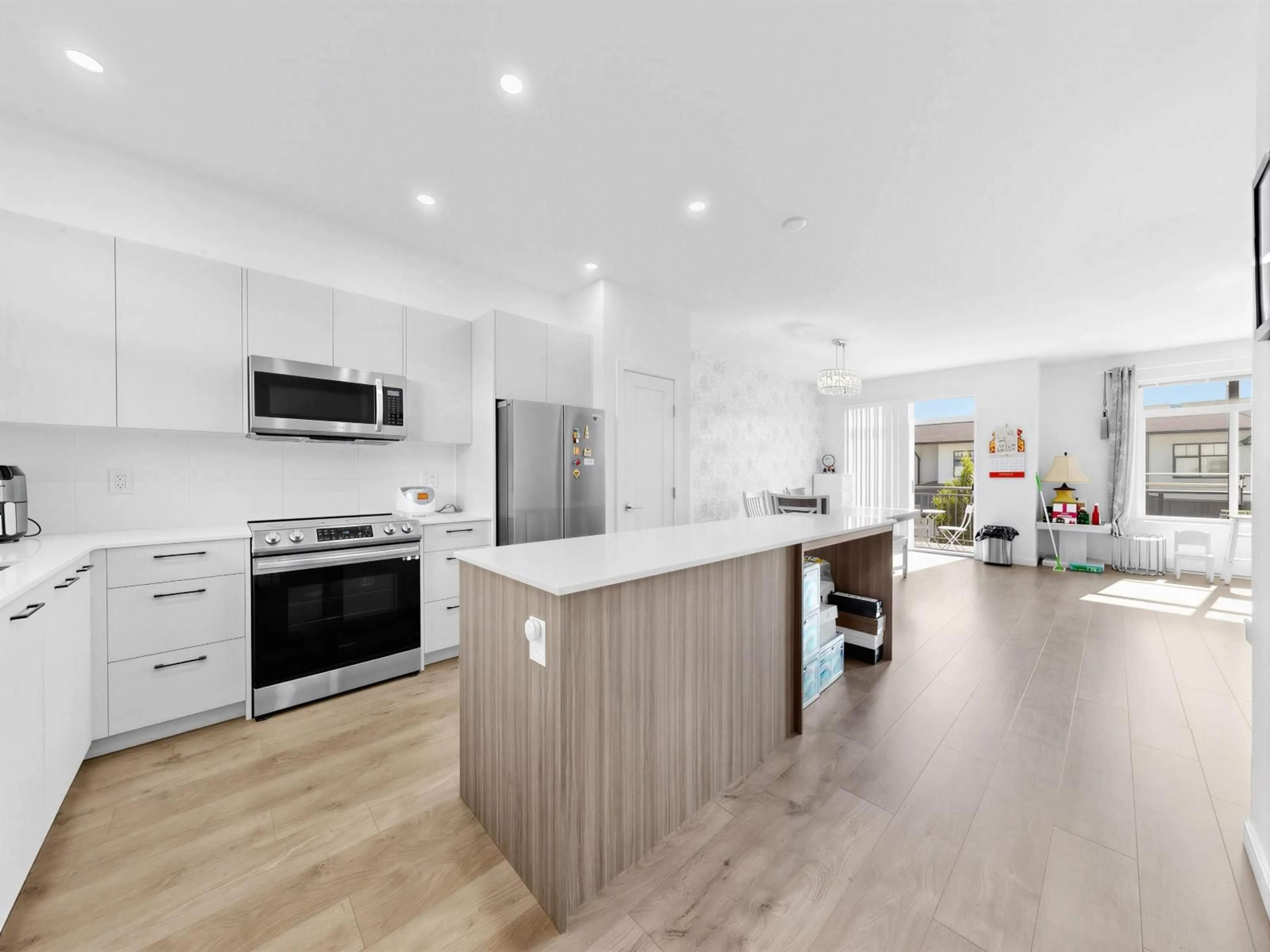 Open concept kitchen, unknown for 68 - 15255 SITKA DRIVE, Surrey British Columbia V3S0B1
