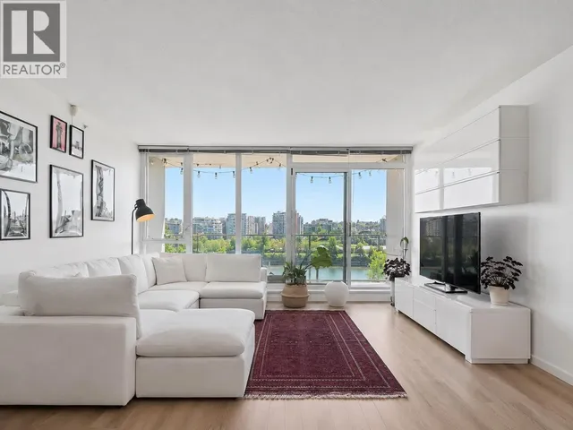 801 - 980 COOPERAGE WAY, Vancouver 3