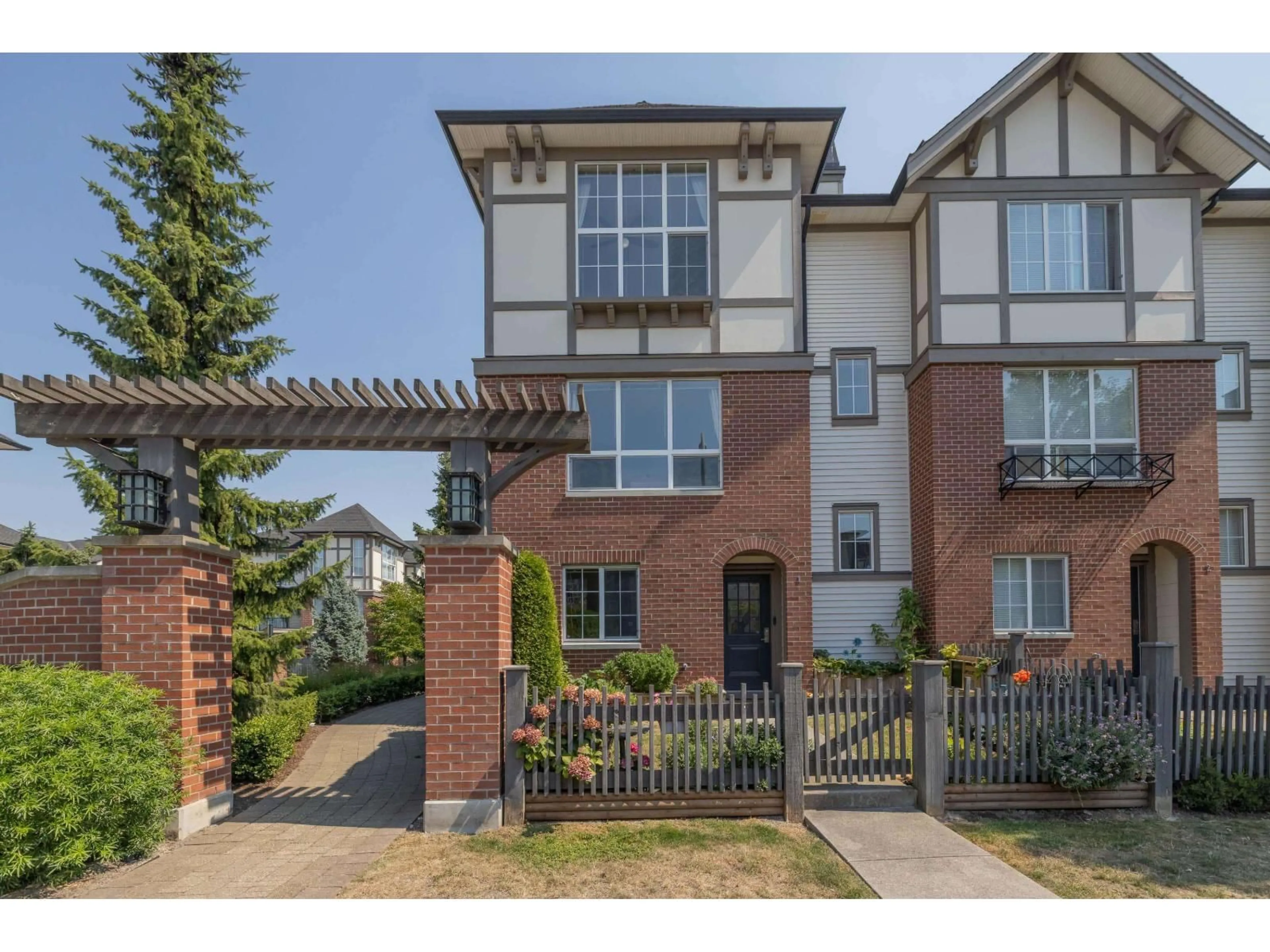 Home with brick exterior material, street for 1 - 7848 209 STREET, Langley British Columbia V2Y0M4