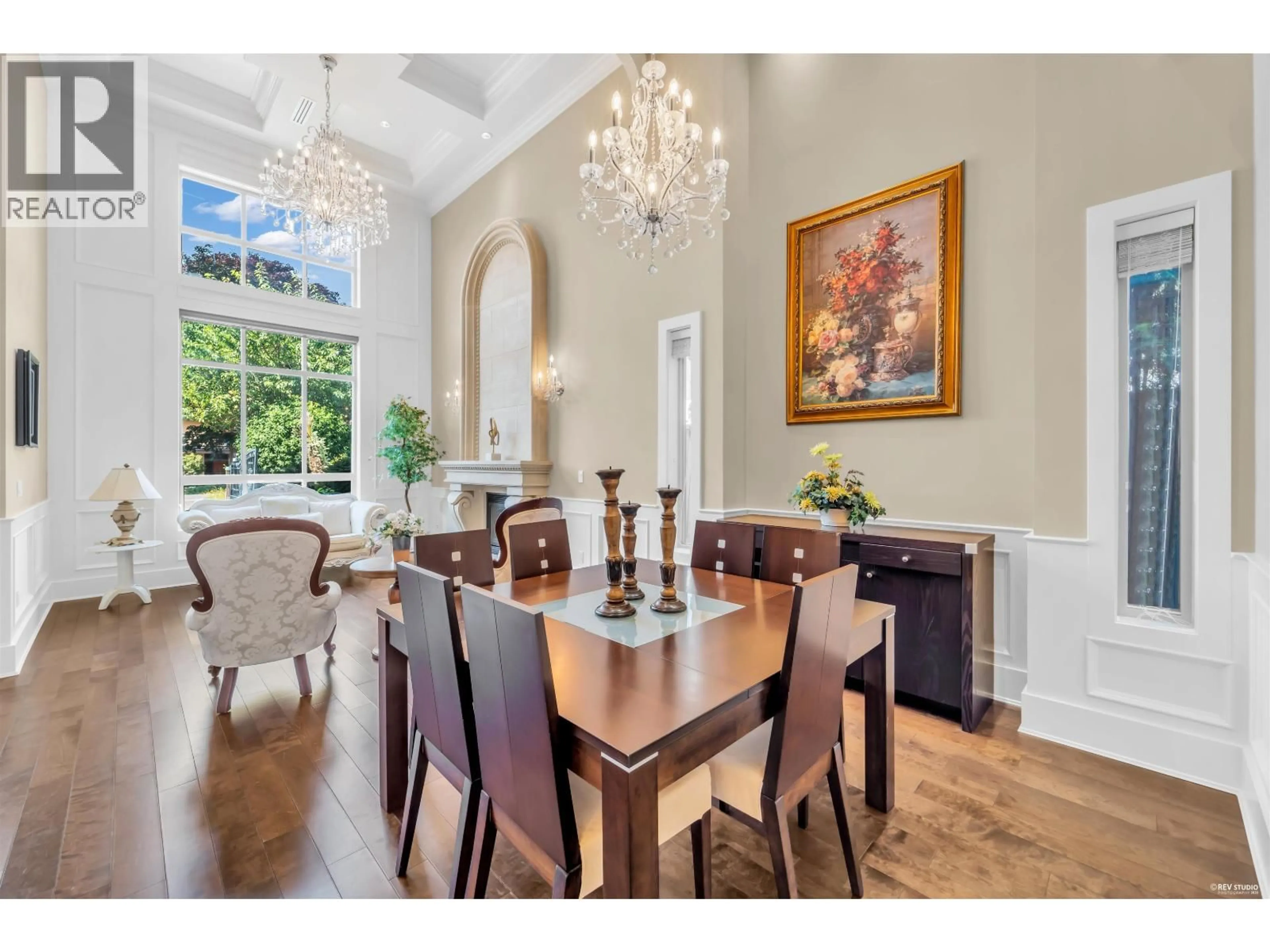 Dining room, wood/laminate floor for 5628 GIBBONS DRIVE, Richmond British Columbia V7C2C7