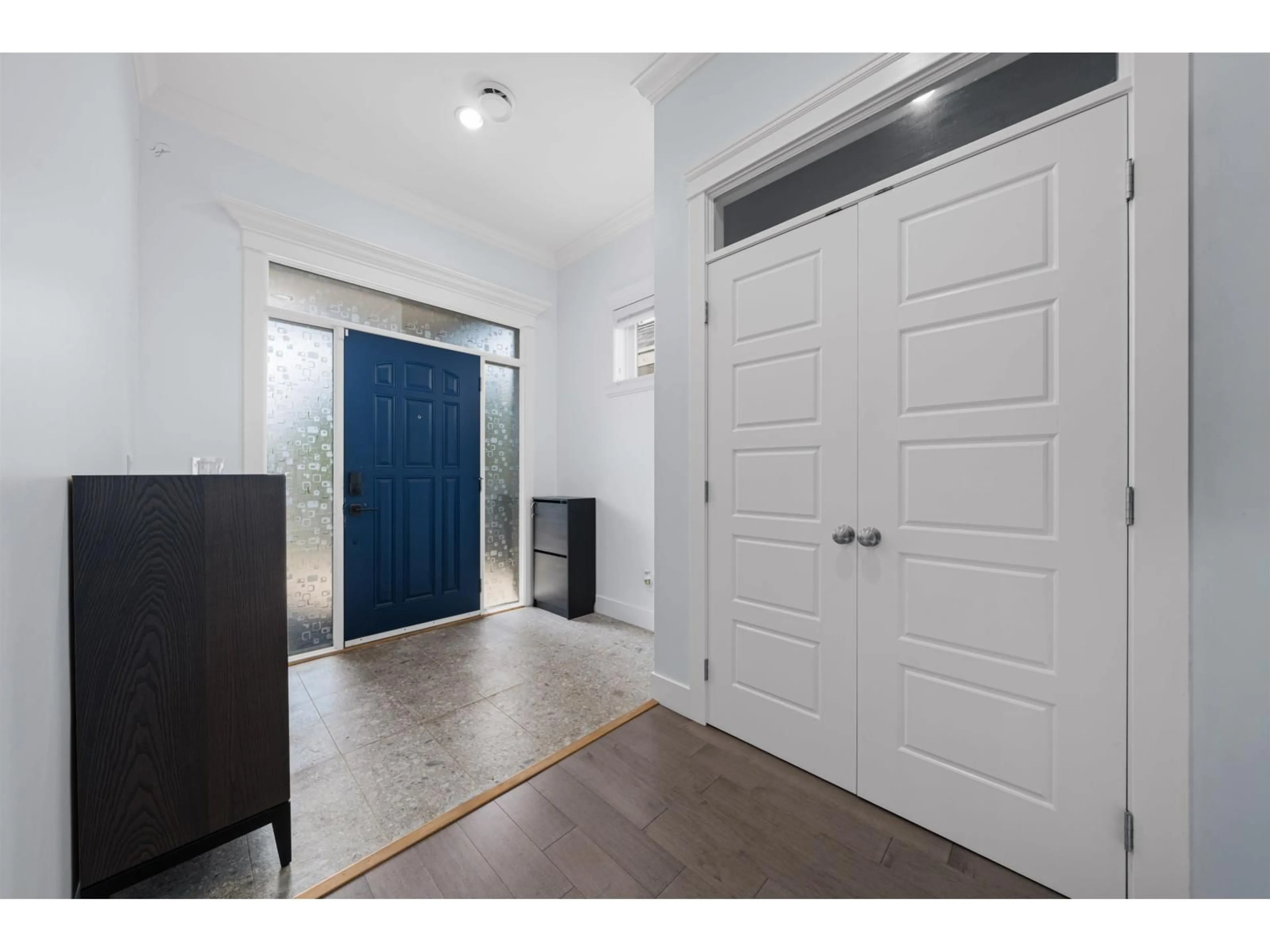 Indoor entryway for 8056 211B STREET, Langley British Columbia V2Y0K3